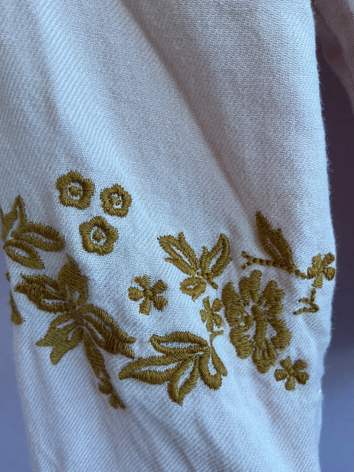 BonTon Rose Hand Smocked Floral Embroidery Dress / 12 months