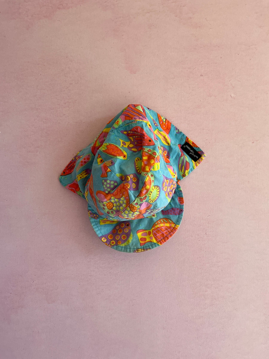 vintage 1987 flap happy Fish hat / 12 months