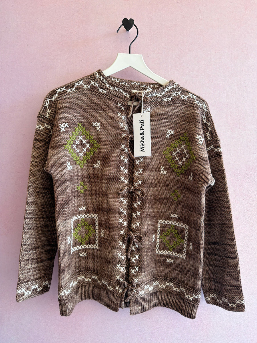 '25 NWTs Misha & Puff Cross Stitch Bjorn Cardigan in Affogato Sweater / 10