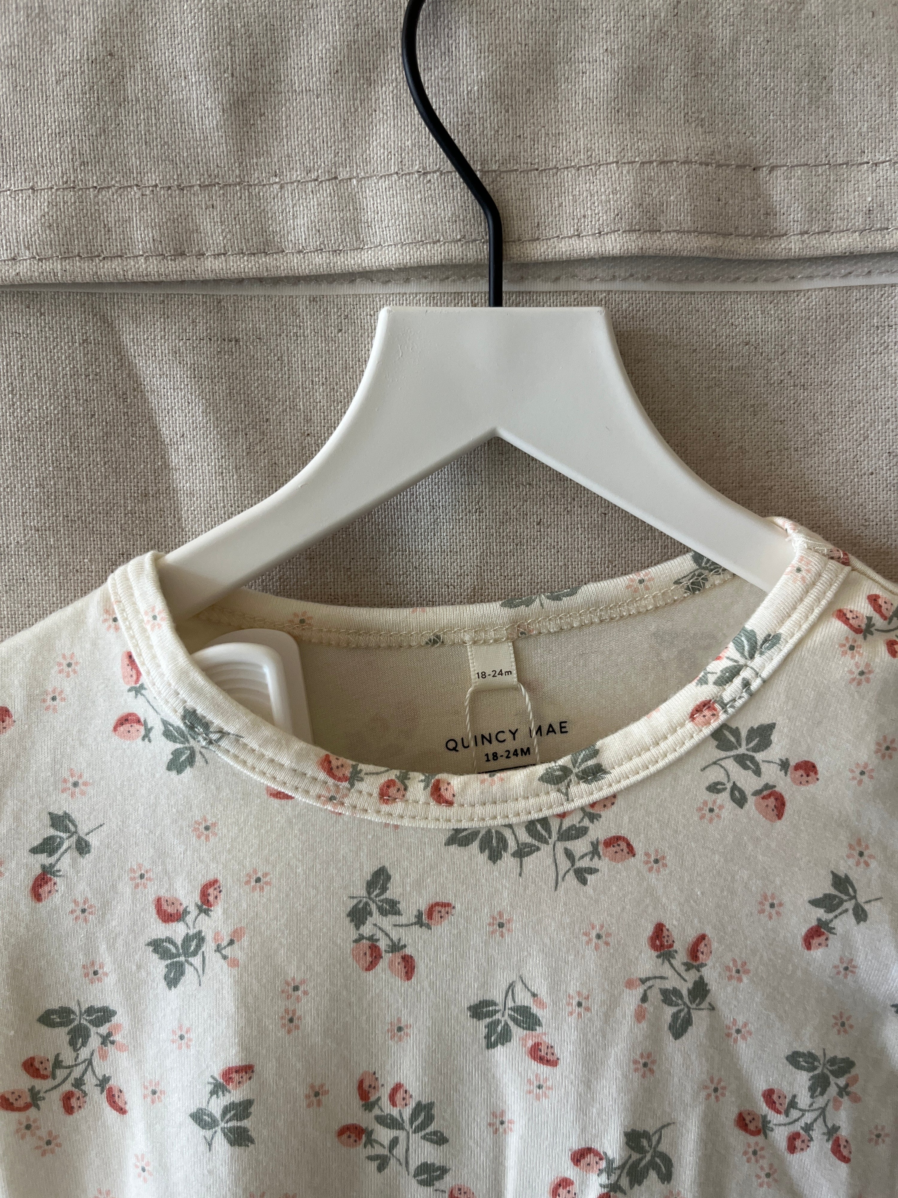 Quincy Mae Strawberry Set / 18-24 months
