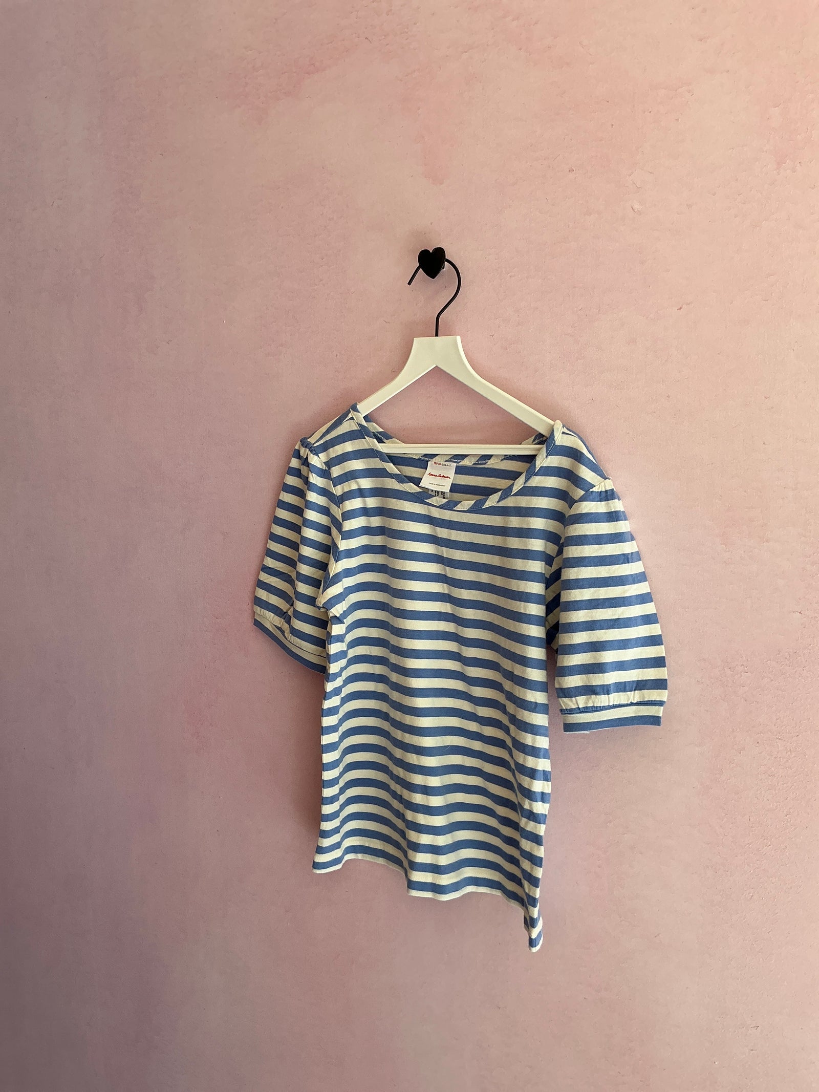 Hanna Andersson Blue White Stripe Ruffle Sleeve Shirt / 6-7 Years