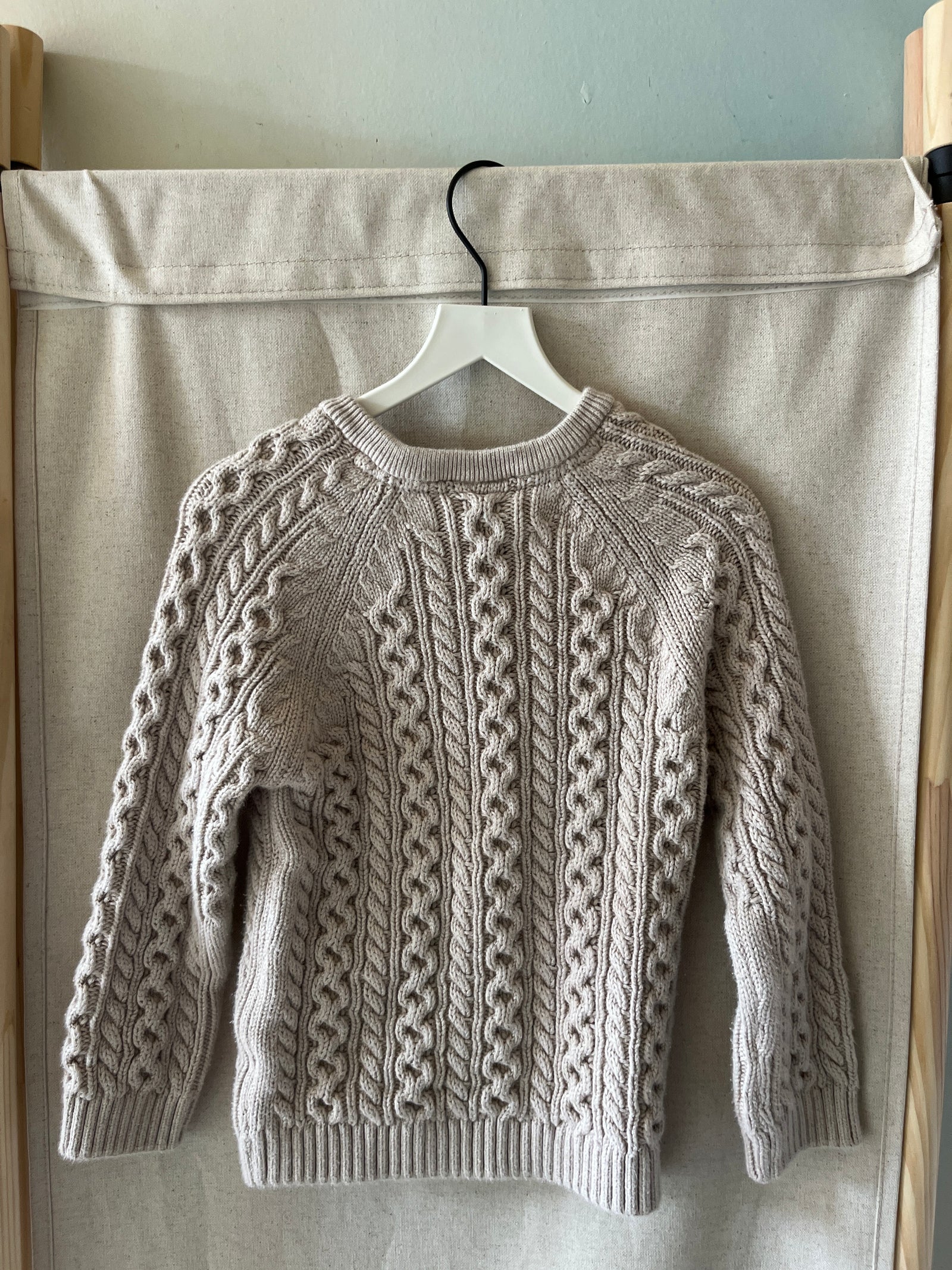John Lewis & Partners (British) Beige Cable Knit Sweater / 3-4 Years