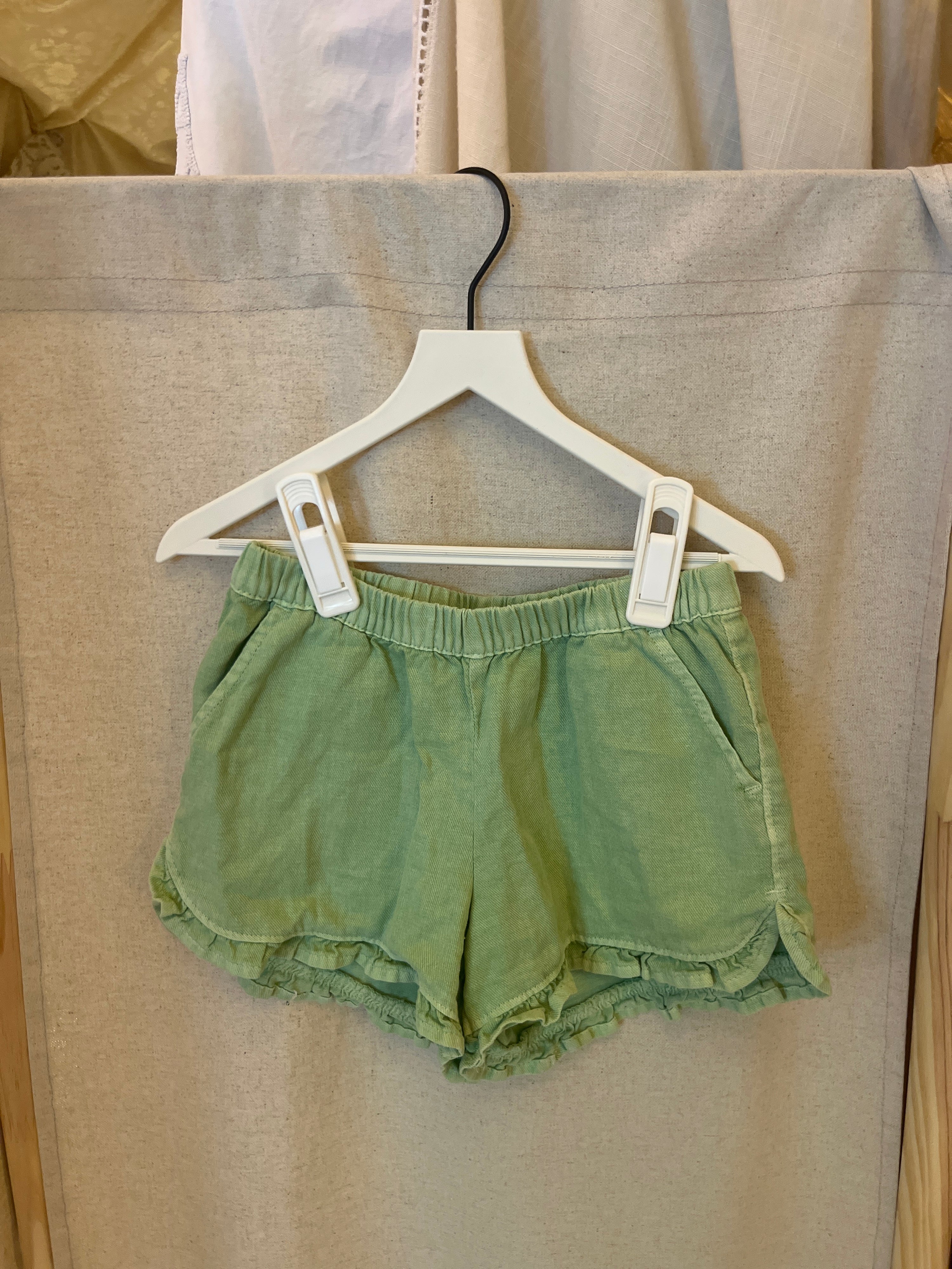 cat & jack washed green ruffled shorts / 5