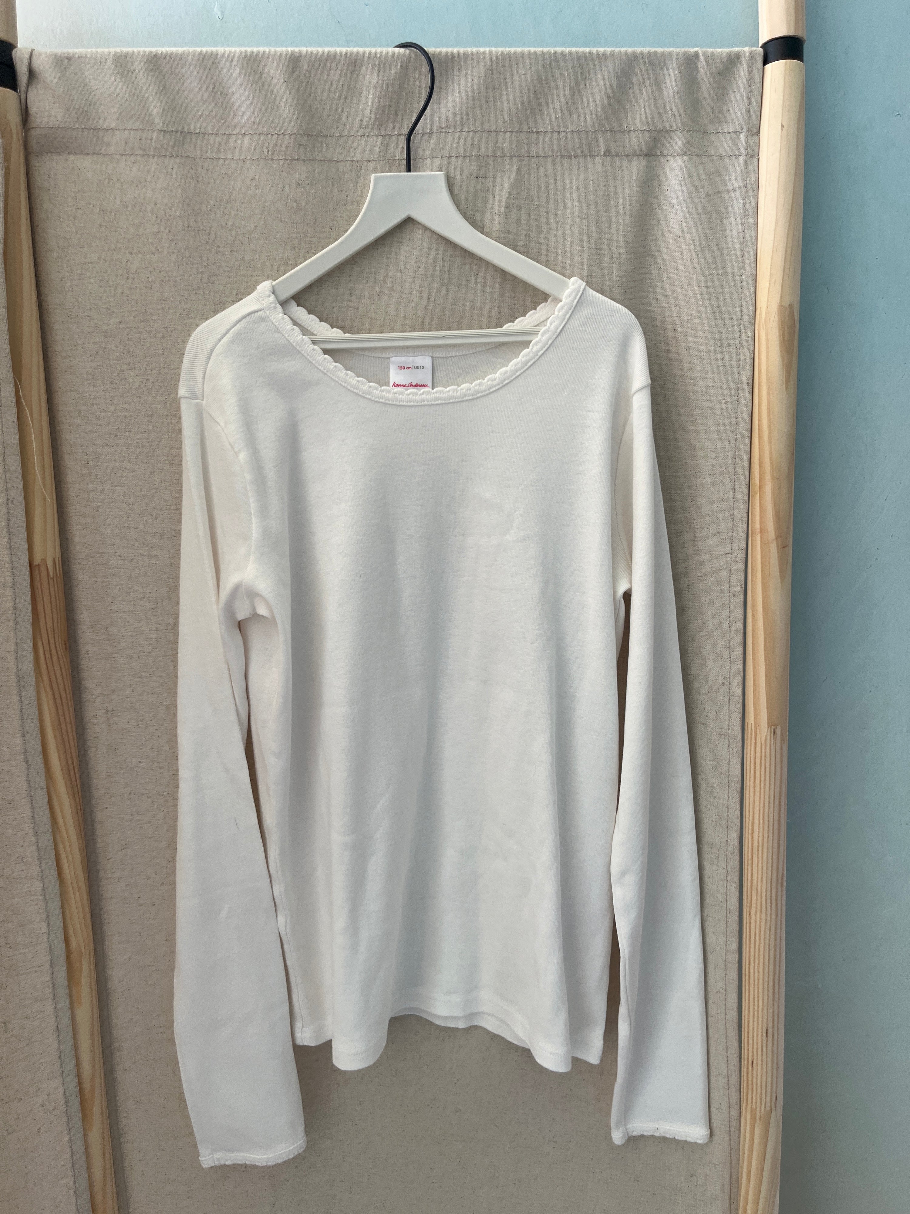 Hanna Andersson White Long Sleeve Shirt / 12