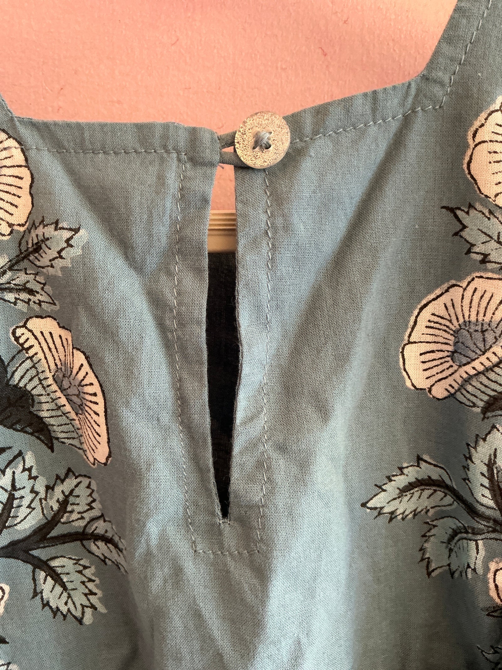 NWTs Pink Chicken elsie bouquet floral Dress / 2 Years