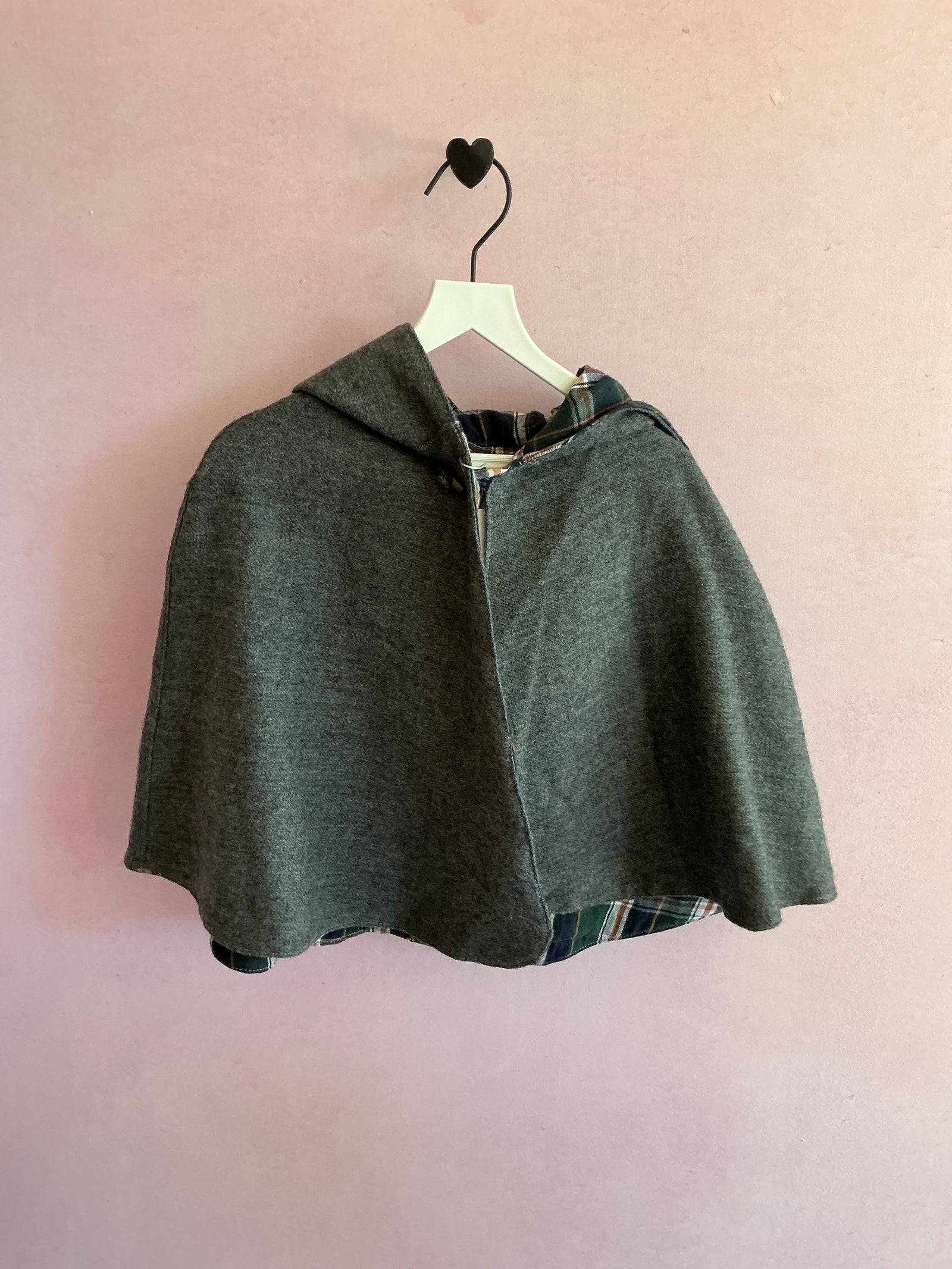 vintage Gray Reversible Cape 100% wool fleece & 100% cotton flannel  / 5-6