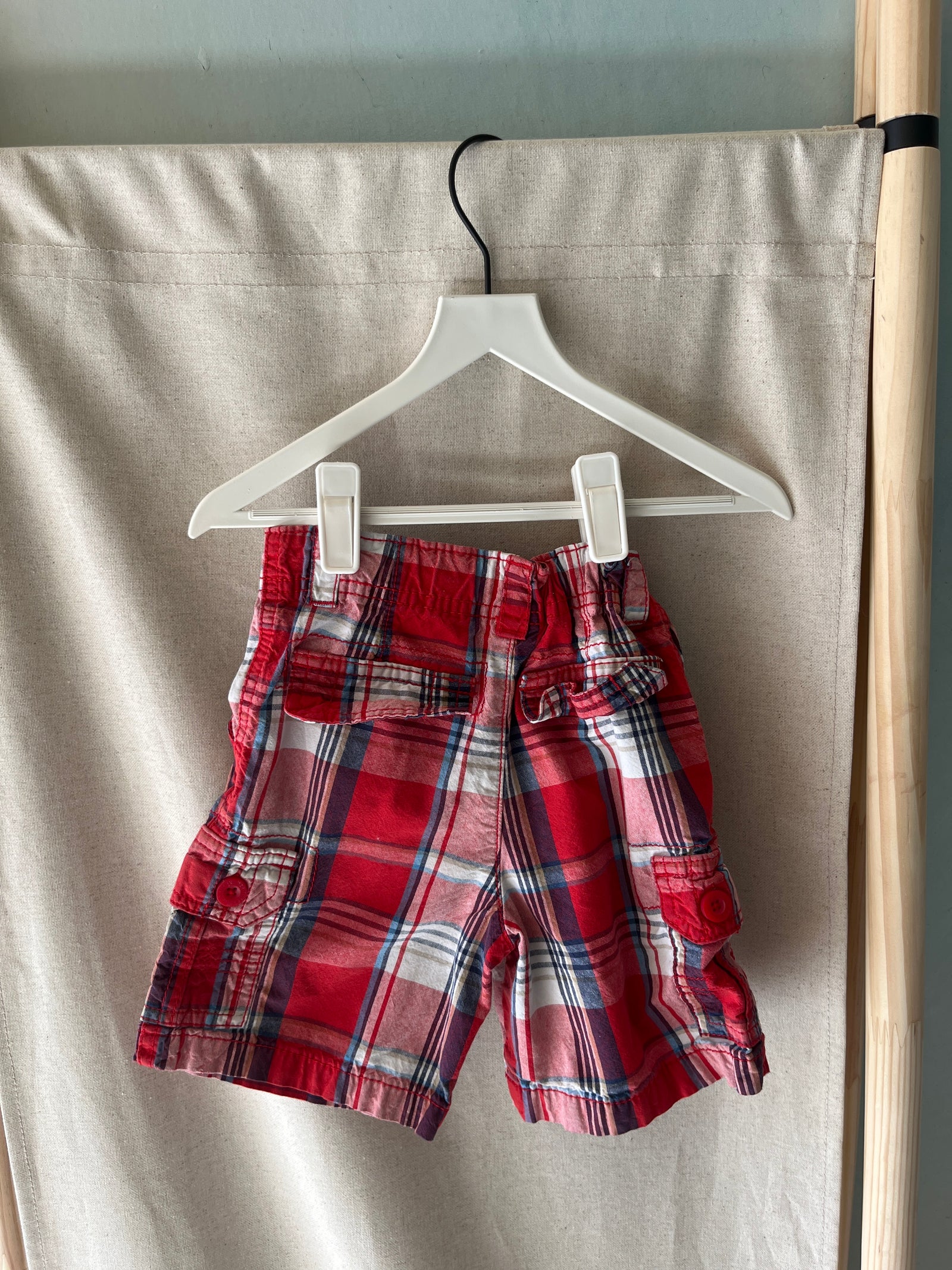 health-tex Red Plaid Shorts / 3T