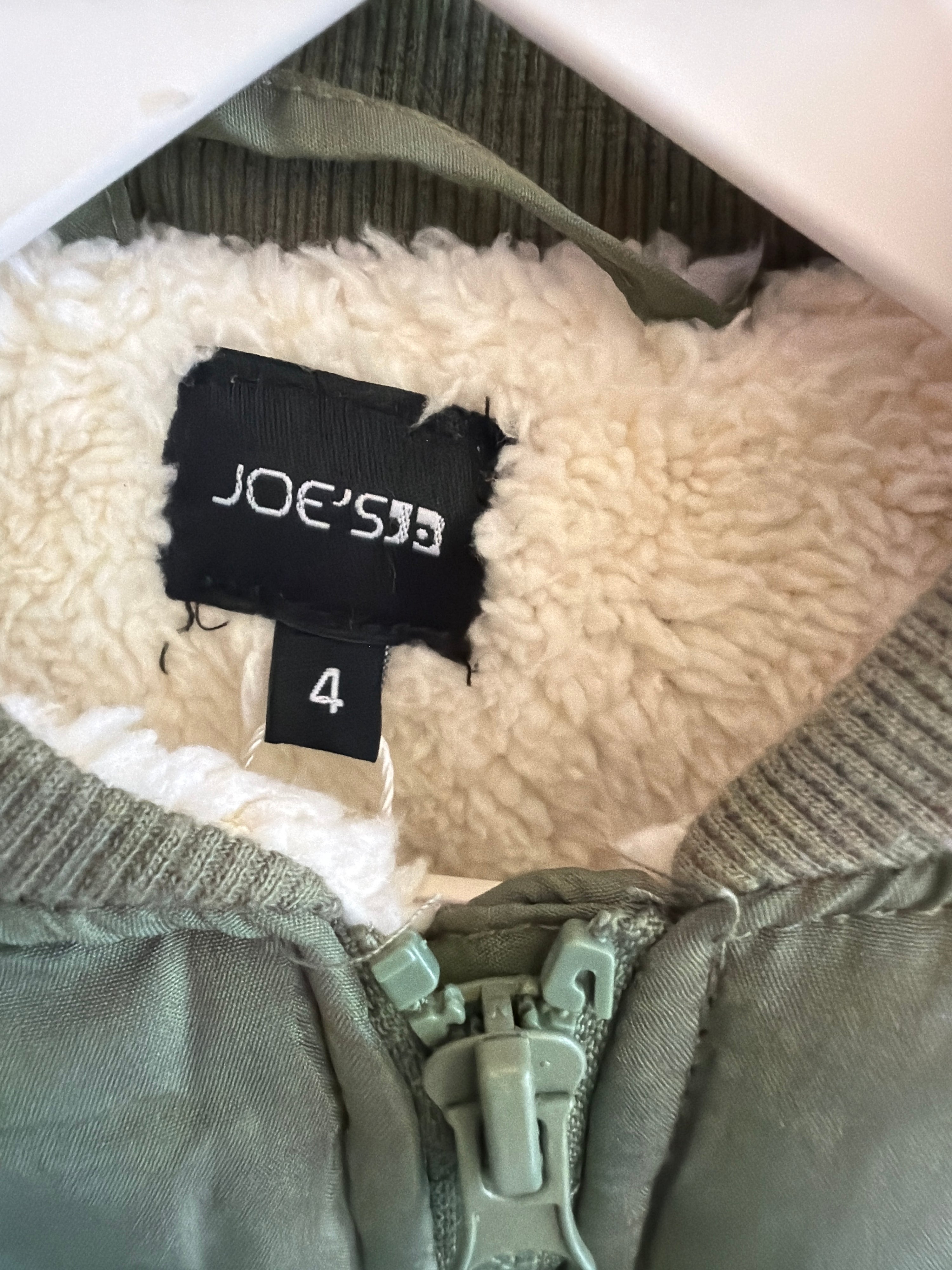 Joe's Moss with Sherpa lining Vest / 4