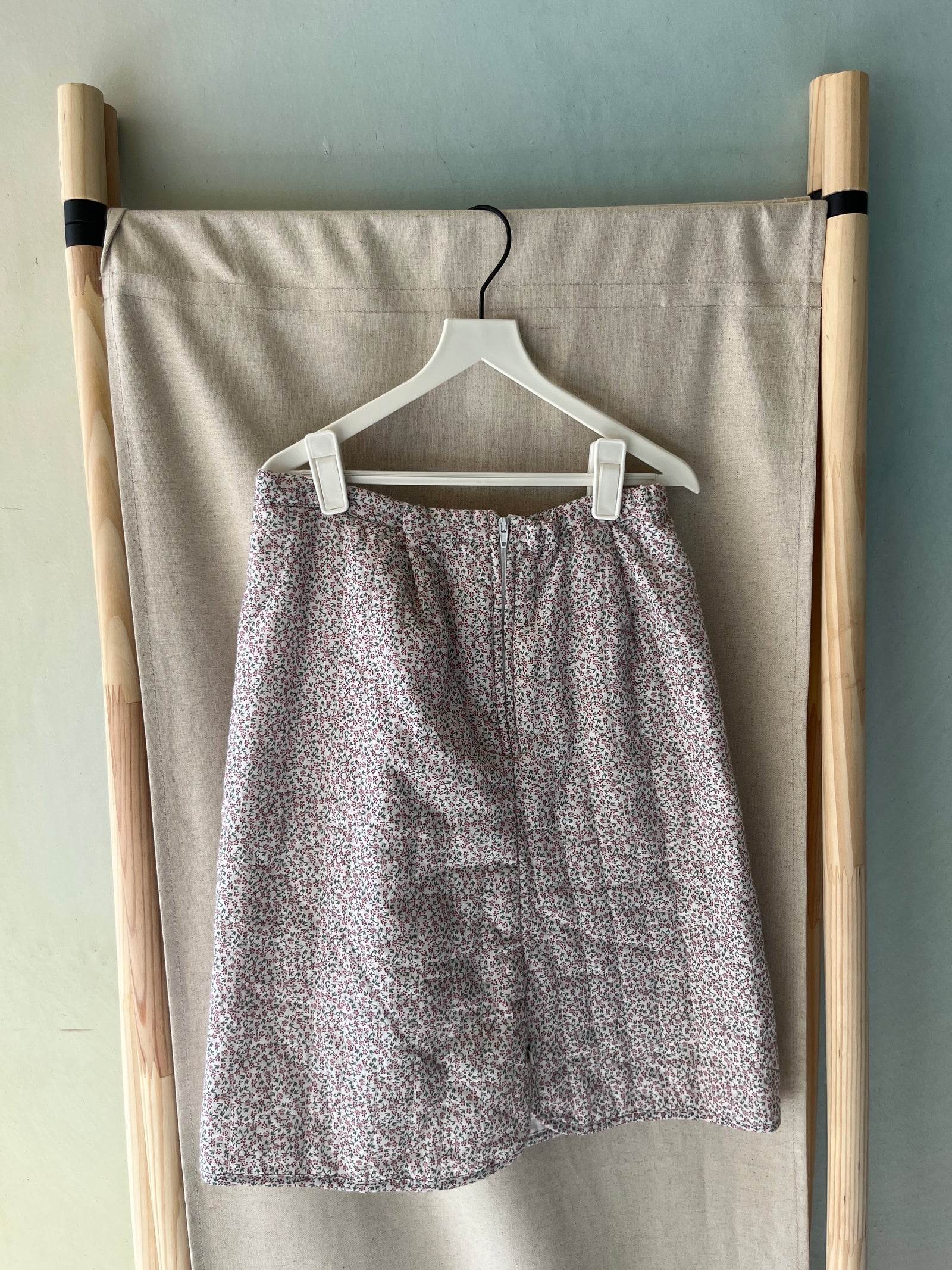 Petite Lucette Berries Skirt / 8