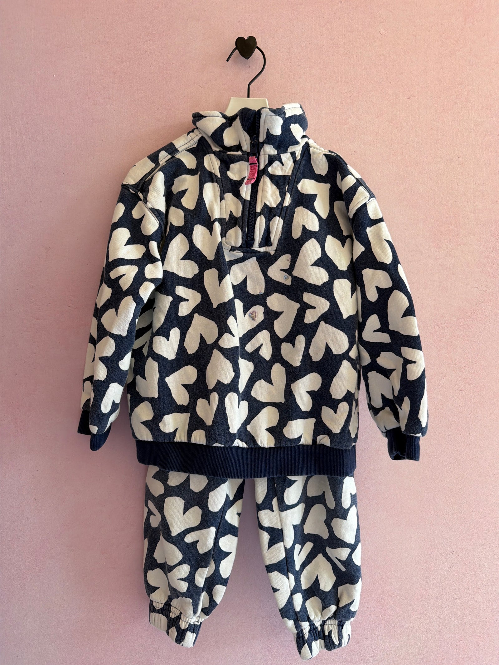 Mini Boden Navy with Allover White Heart Print Two Piece Sweatsuit Set / 4-5