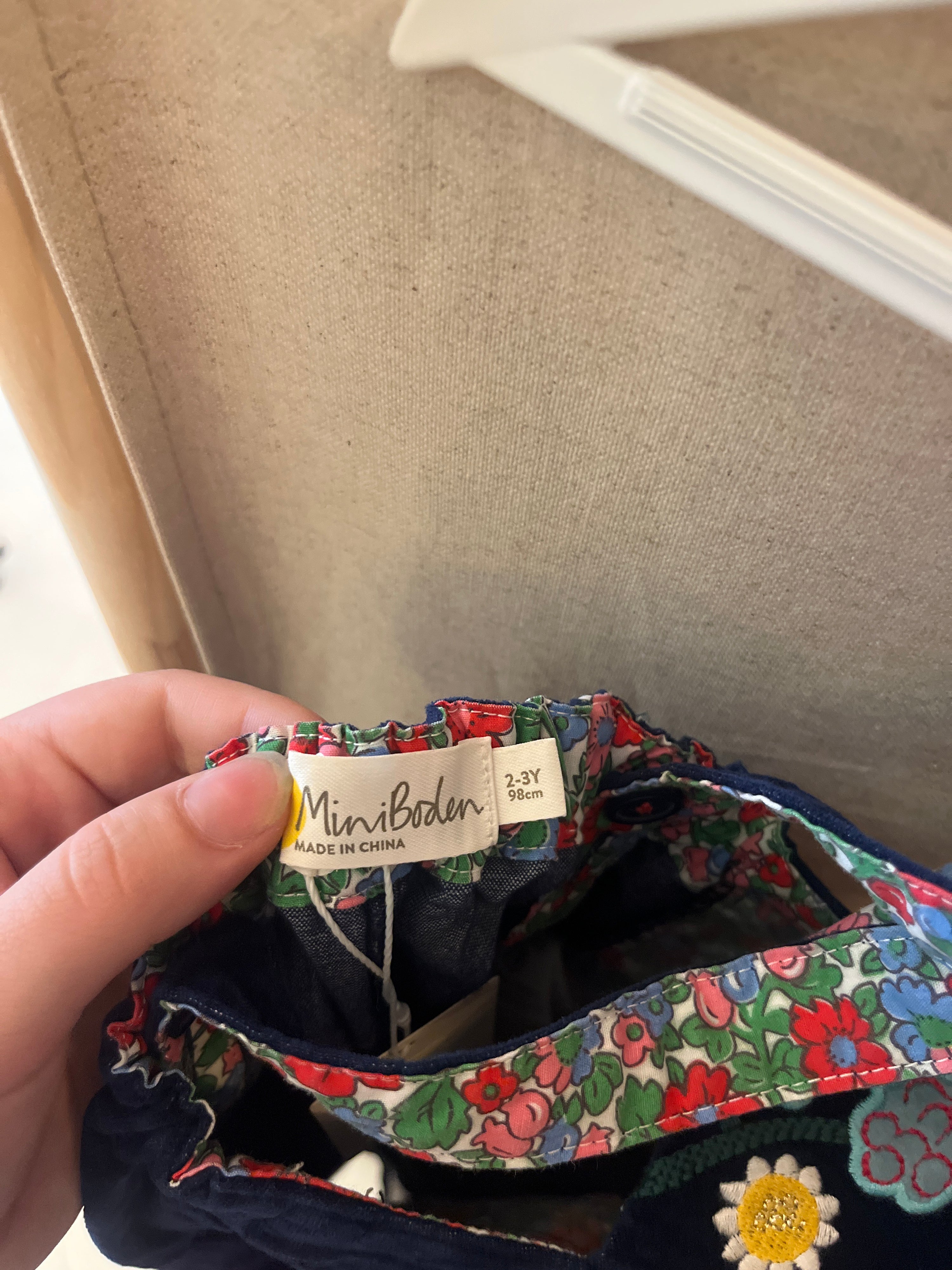 Mini Boden Navy Velvet Flower Patch Coveralls / 2-3 Years