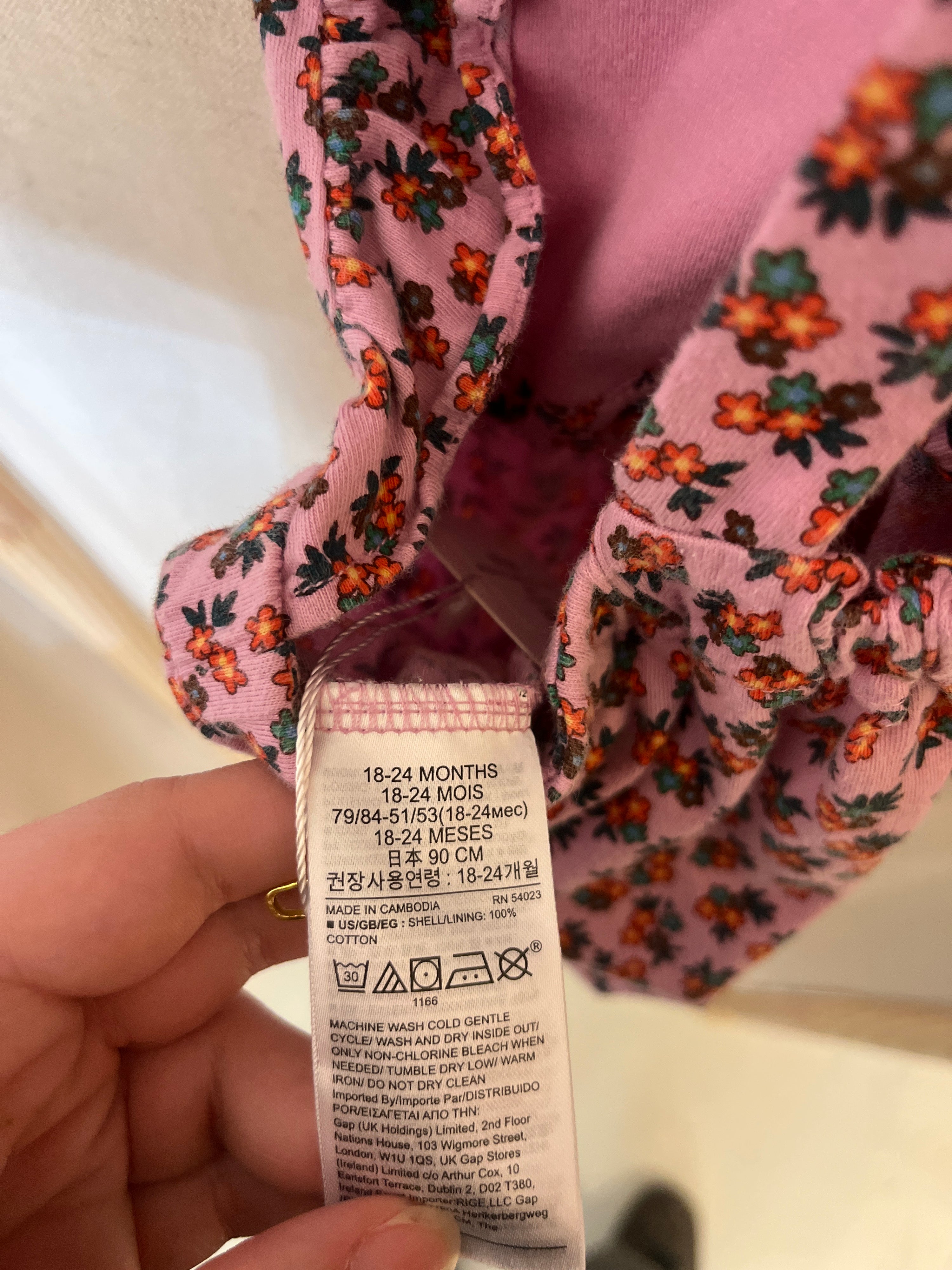 baby Gap Pink Flower Bouquet romper / 18-24 months