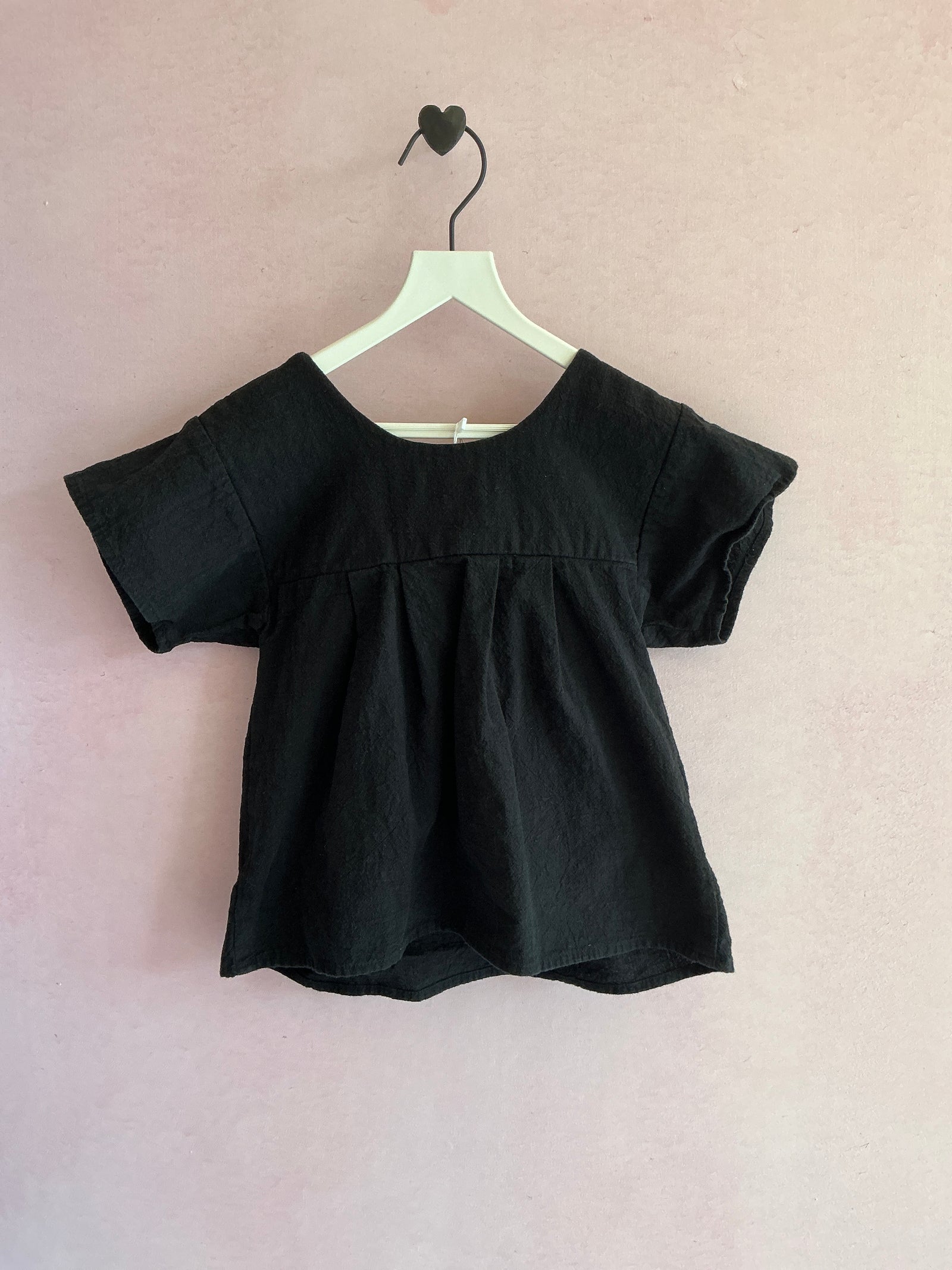 YZXDORWJ Black Bright Floral Embroidery Blouse / 2T