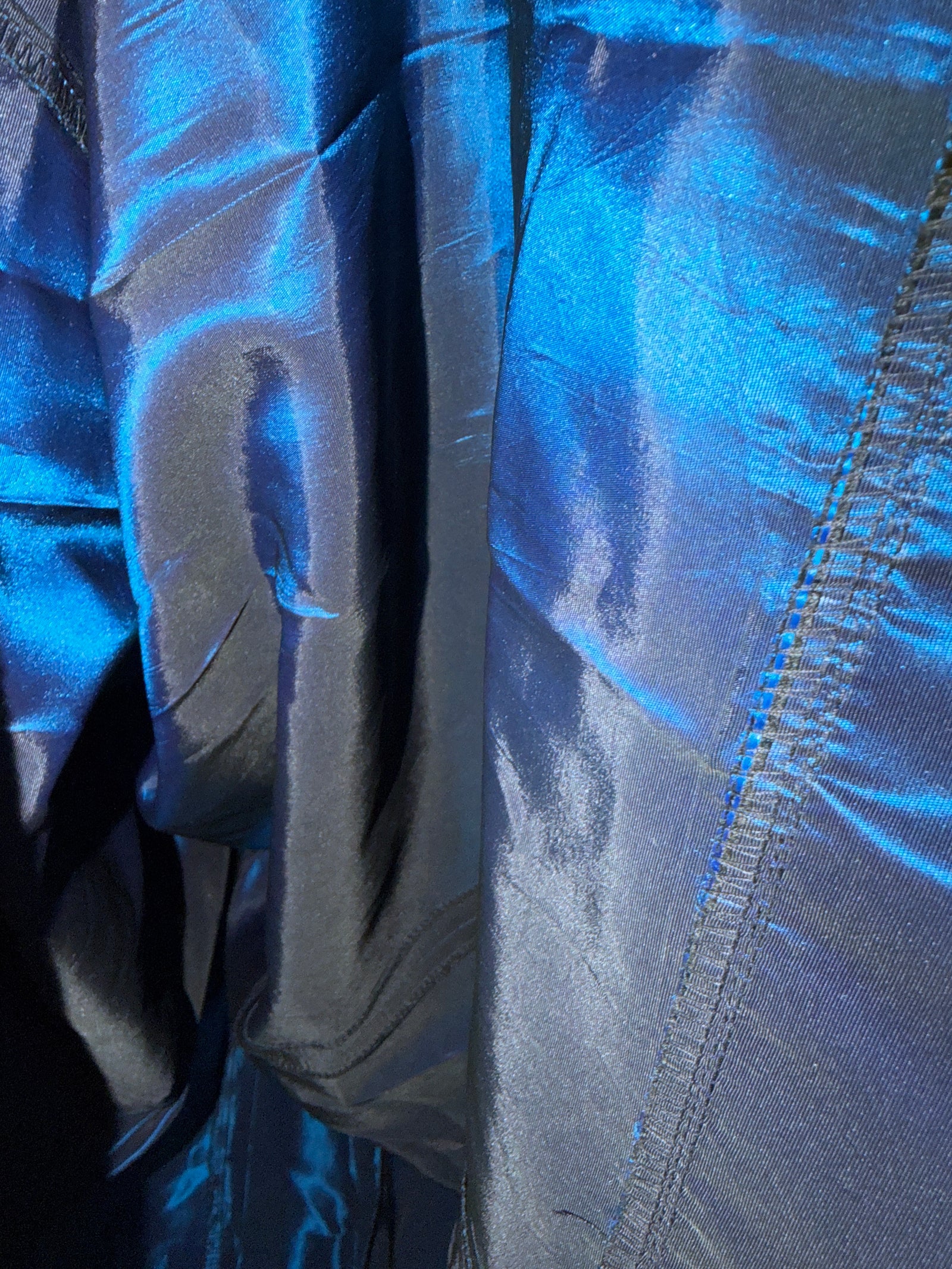 Vintage Laura Ashley Deep Blue Taffeta Pleated Skirt / 8