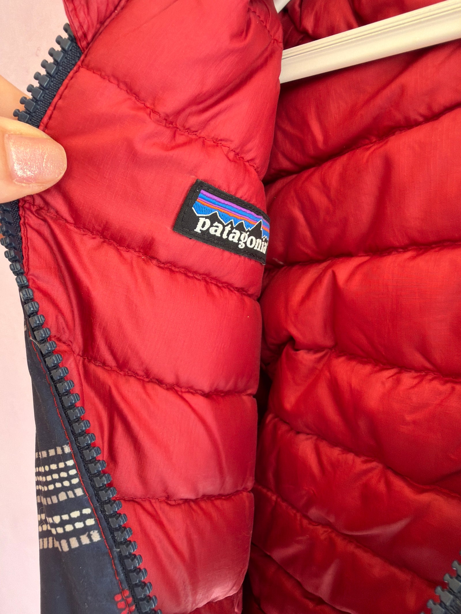 Patagonia Reversible Red Navy Turtle Totem Puffer / 2-3 Years