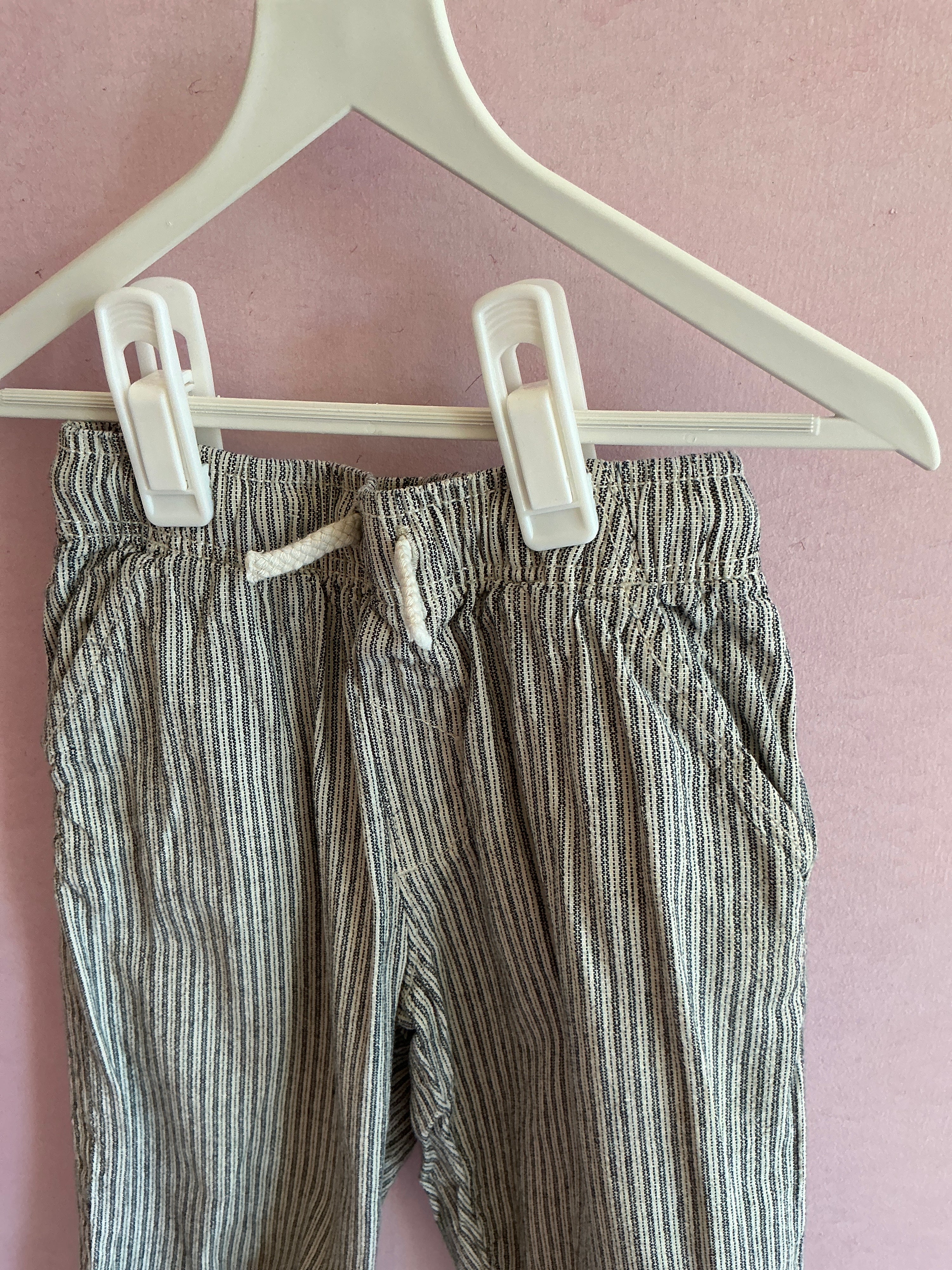 zara Linen Blue White Pin Stripe Pants / 5 (creative mending stains)