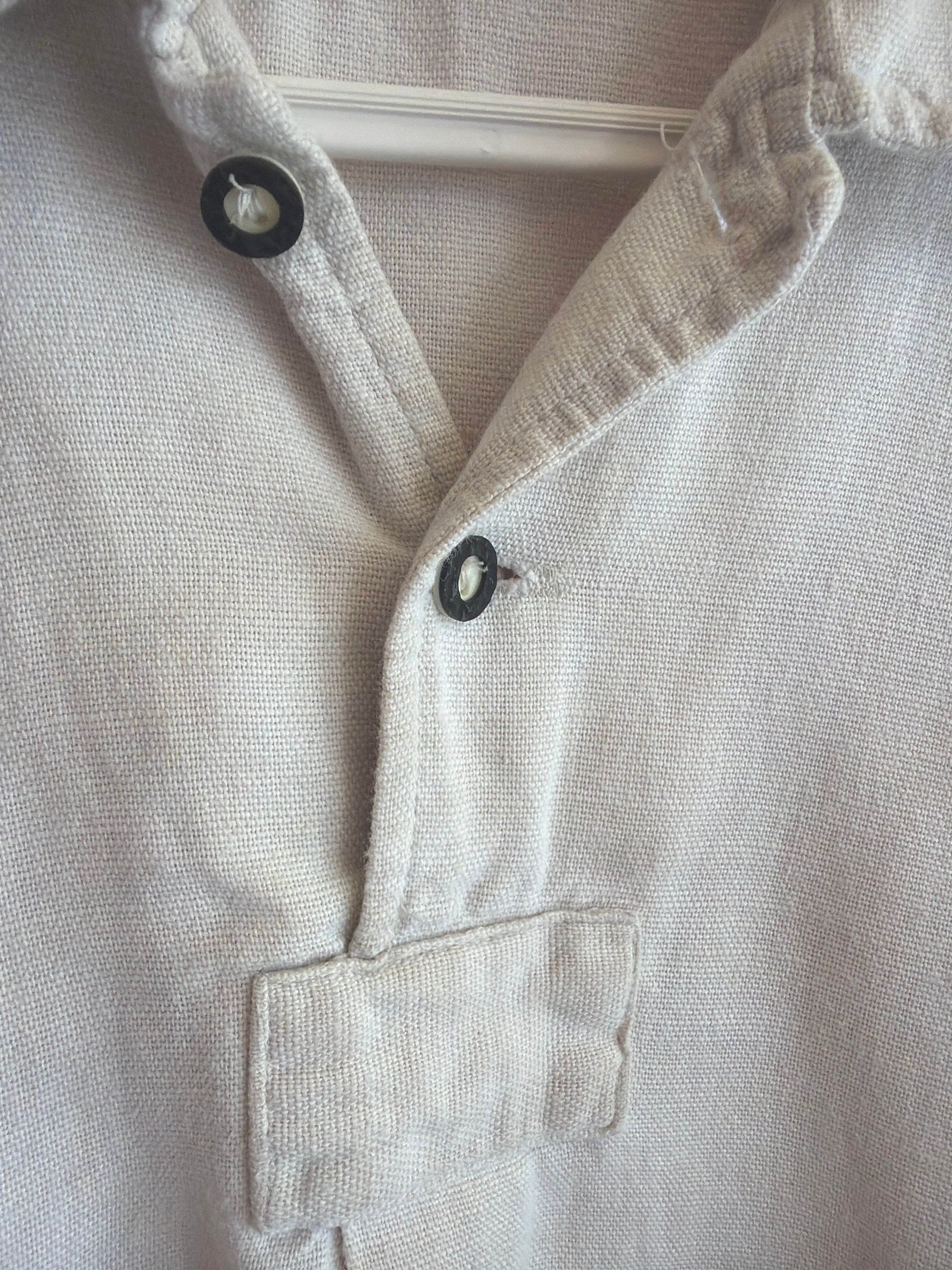vintage German distressed Cream Trachten Shirt / 5 (perrrfect)