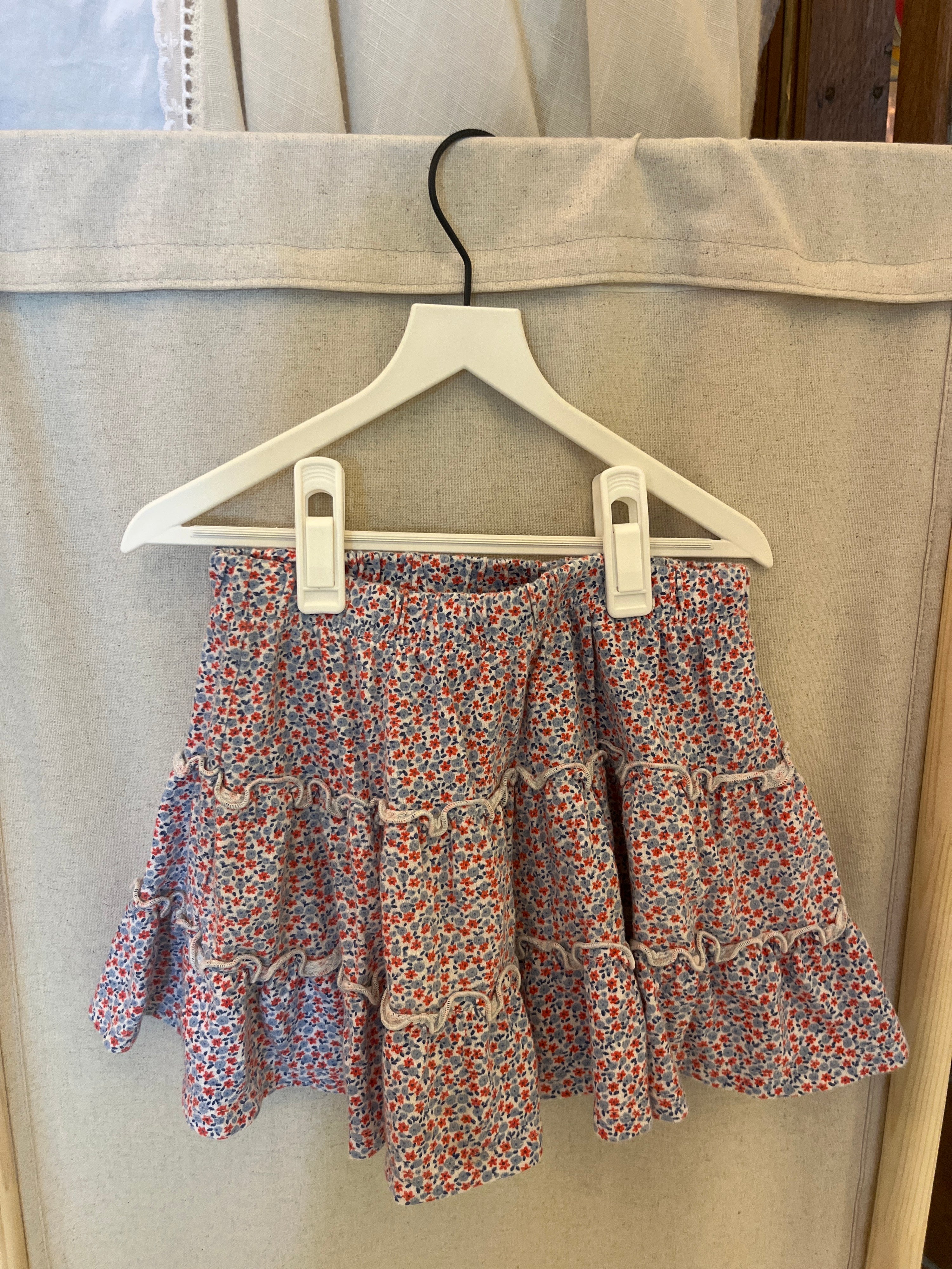 cat & jack Floral Skirt / 6-7 Years