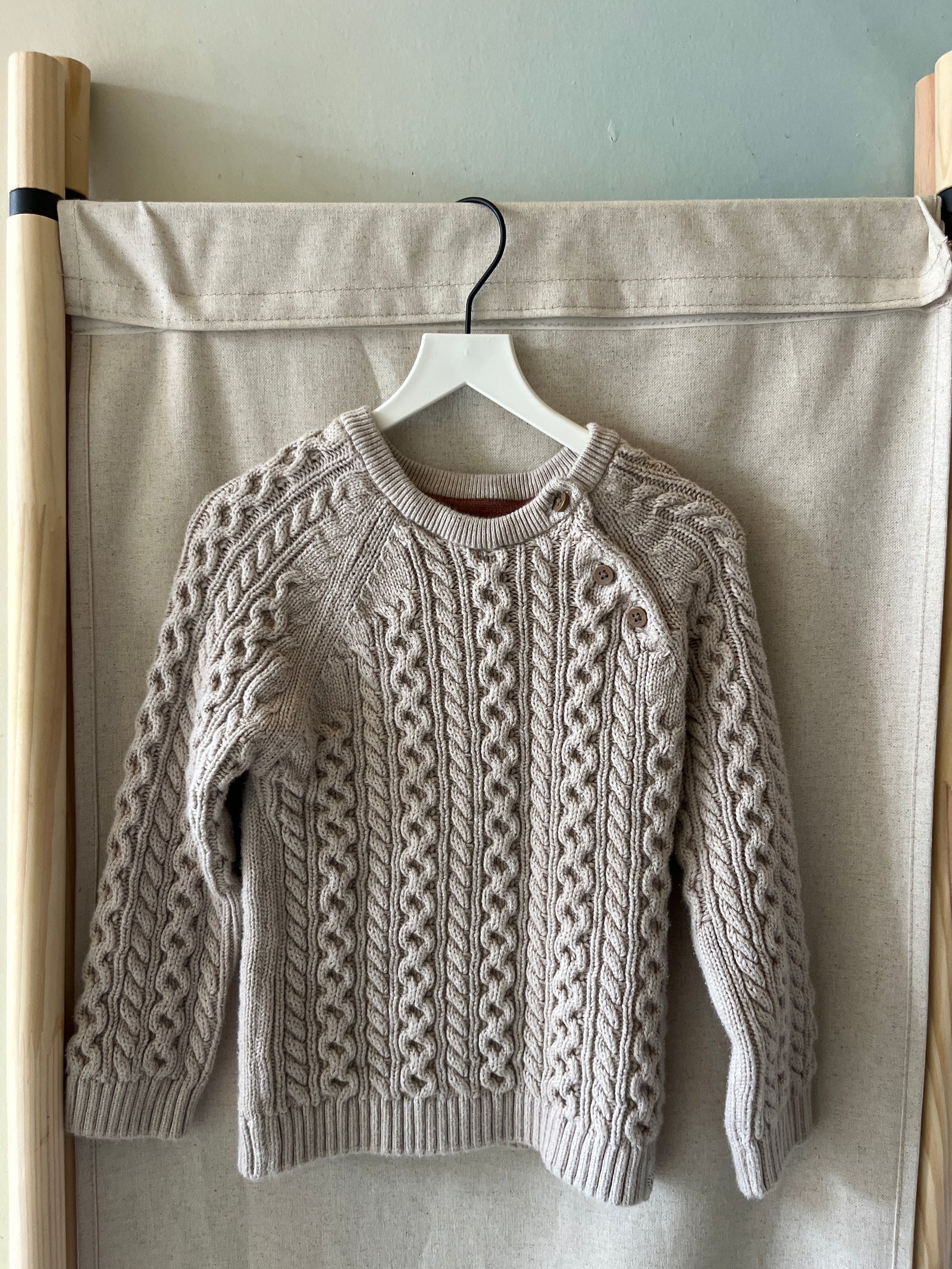 John Lewis & Partners (British) Beige Cable Knit Sweater / 3-4 Years