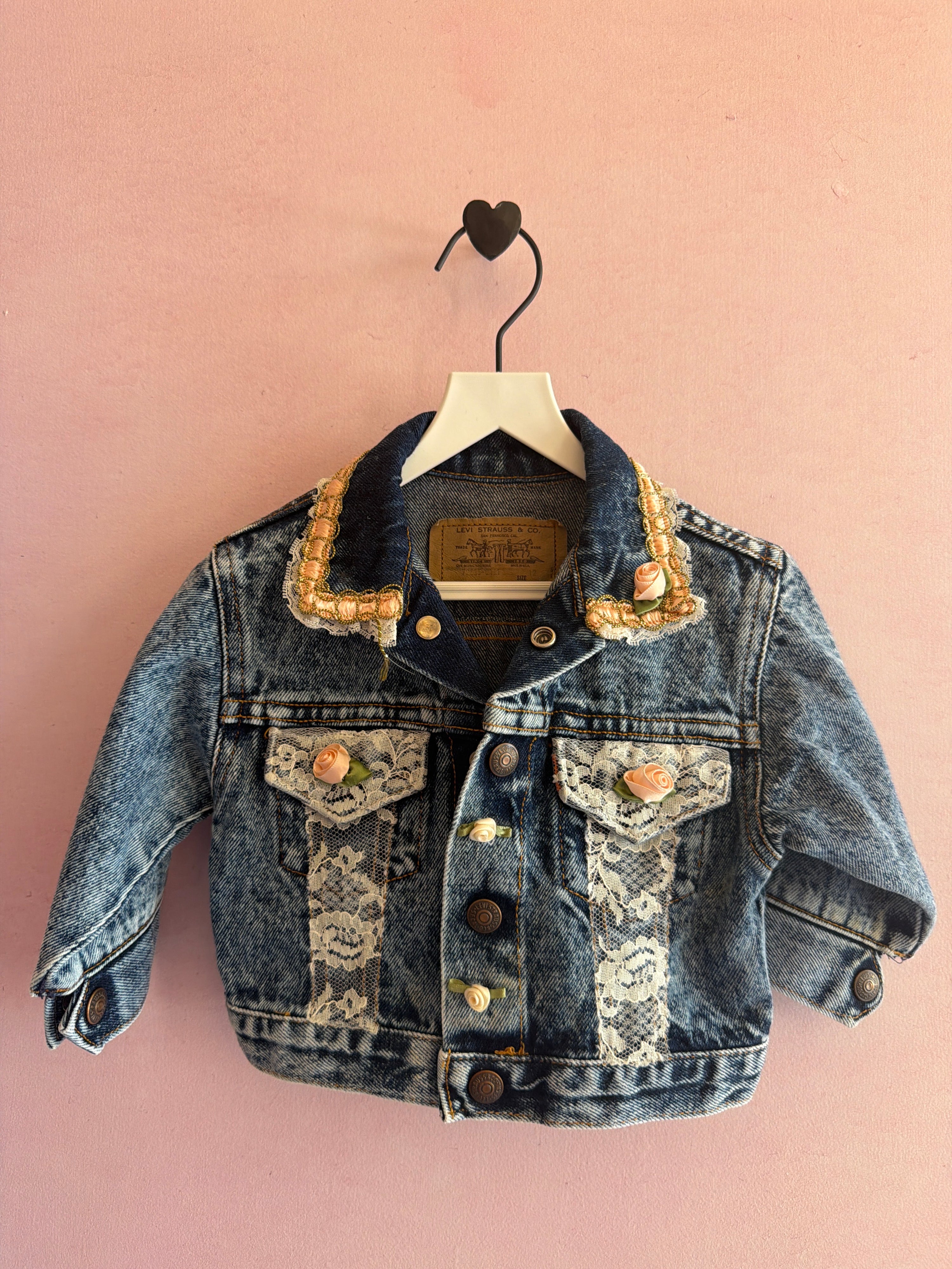 Vintage August 1988 Levi's Rosette Lace Jean Jacket / 12 months