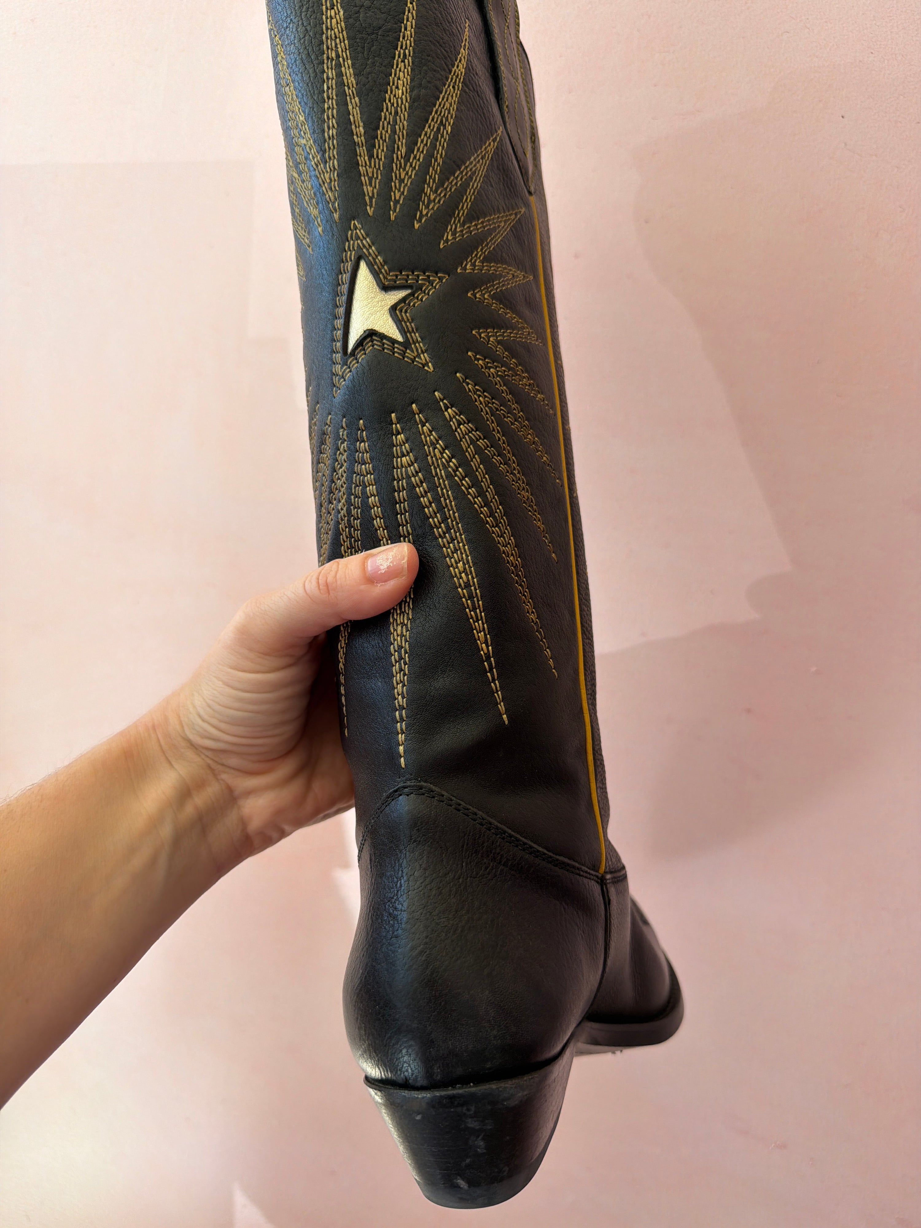 golden goose Wish Star Boots / 38