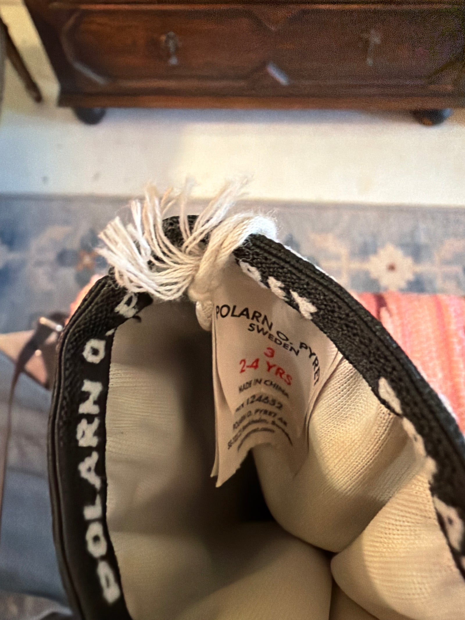 Polarn O. Pyret Navy Gloves / 2-4 years
