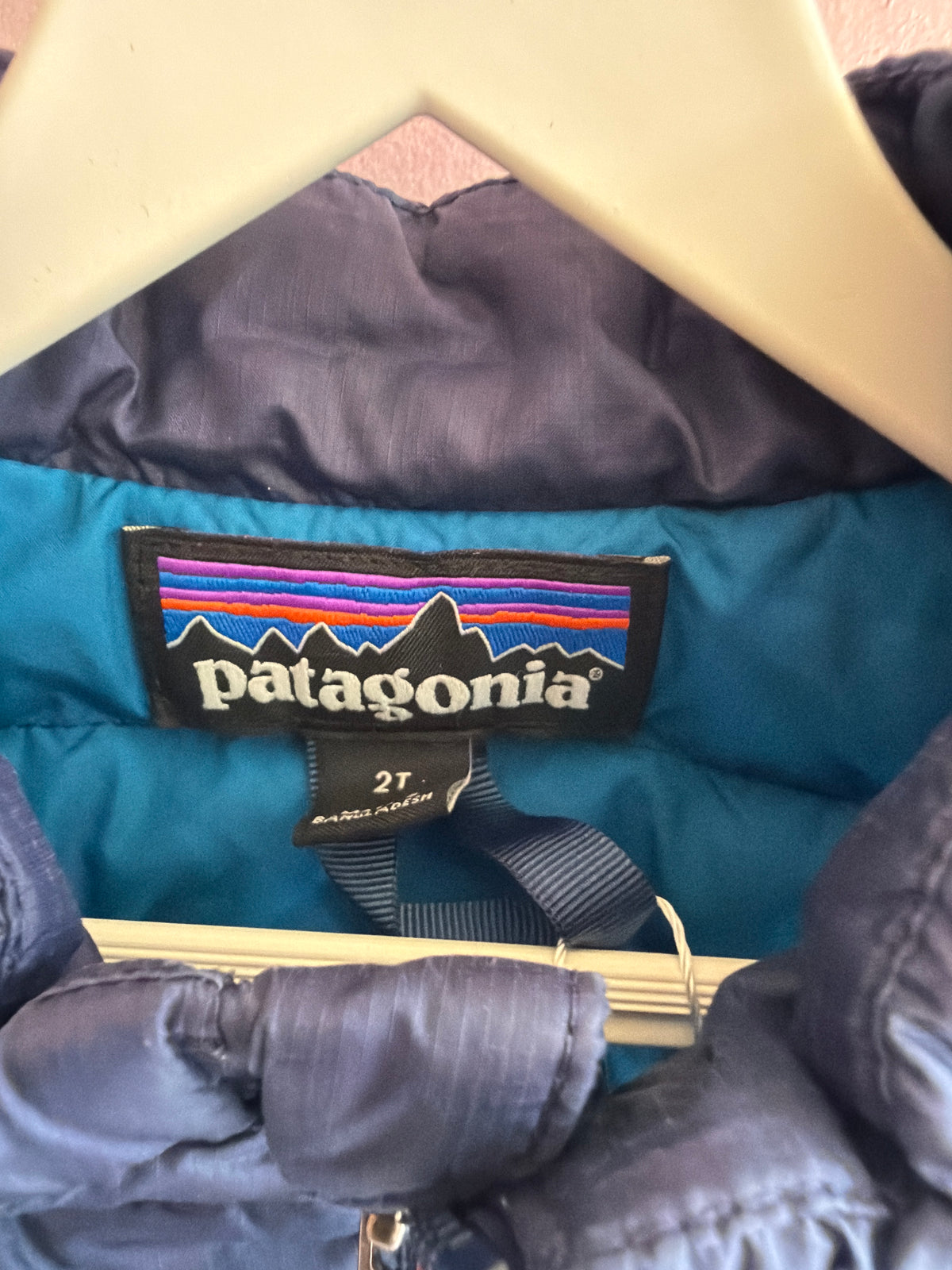 Patagonia Navy puff vest / 2