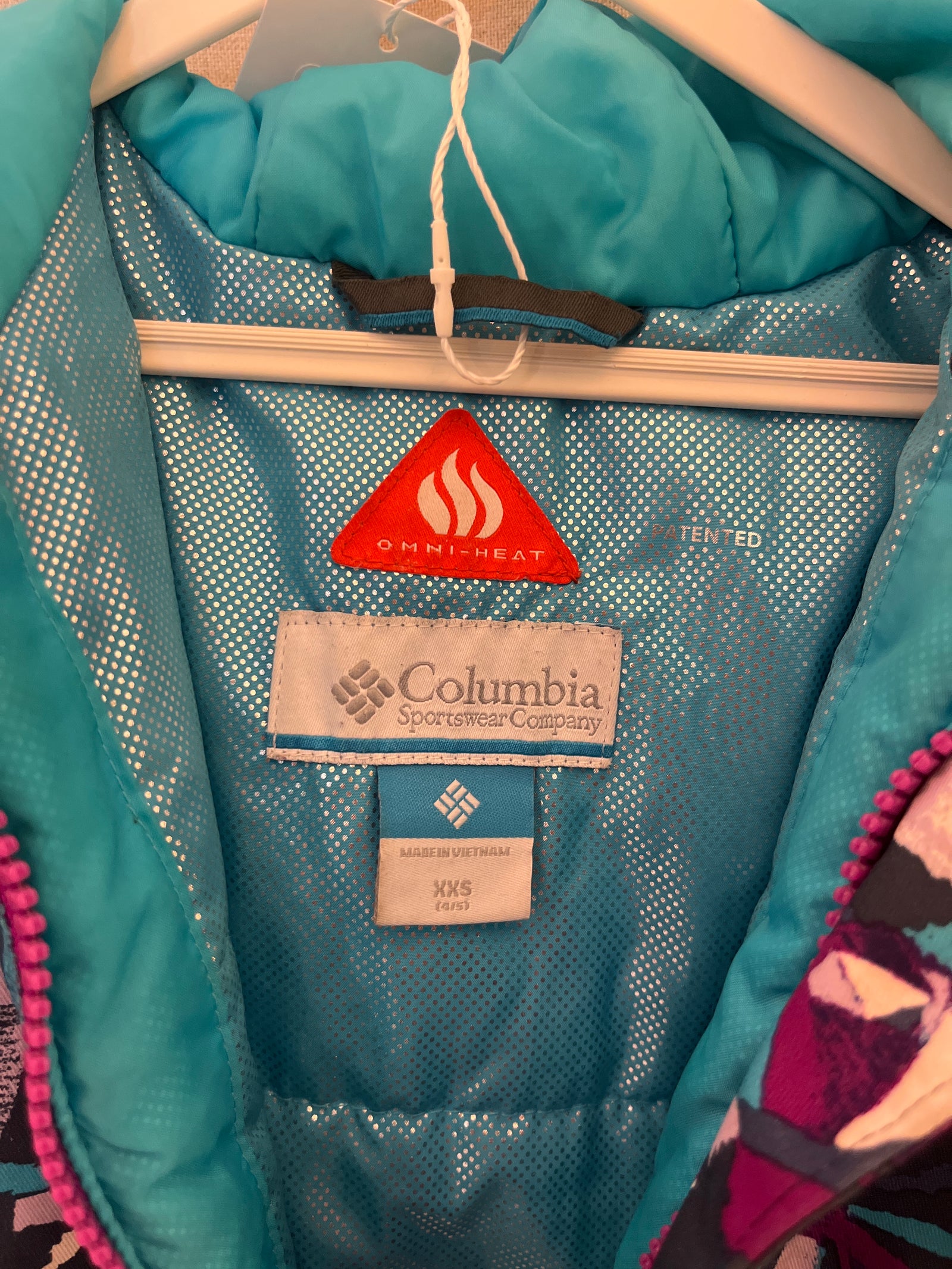 Columbia Teal Berry Puffer / 4-5 years