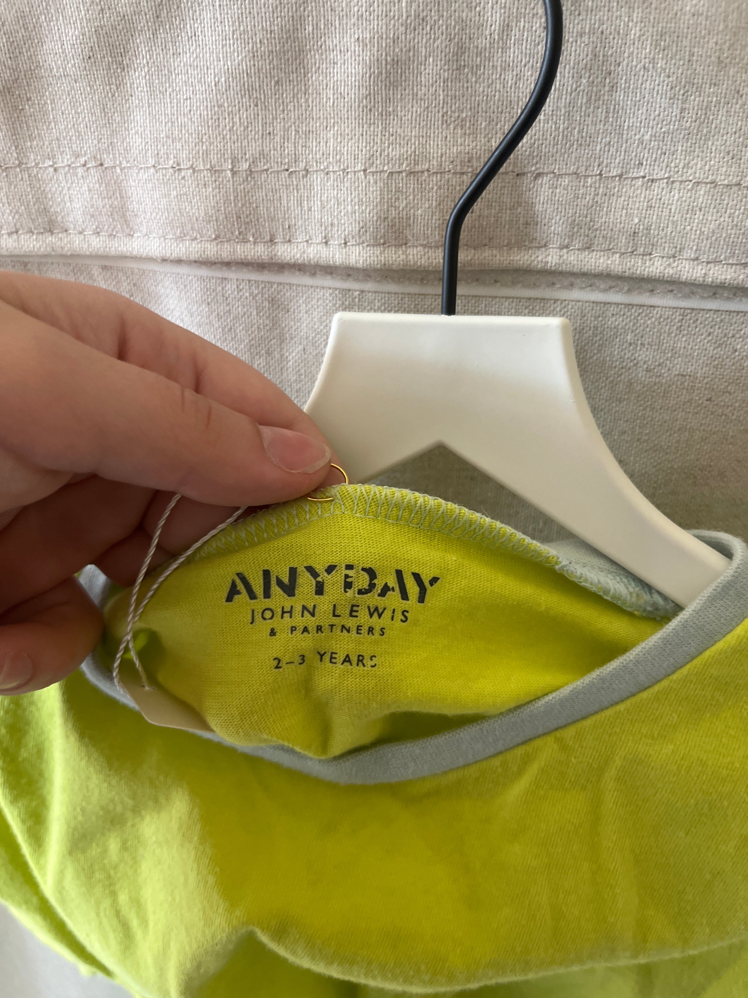 Highlighter T-Shirt / 2-3 Years