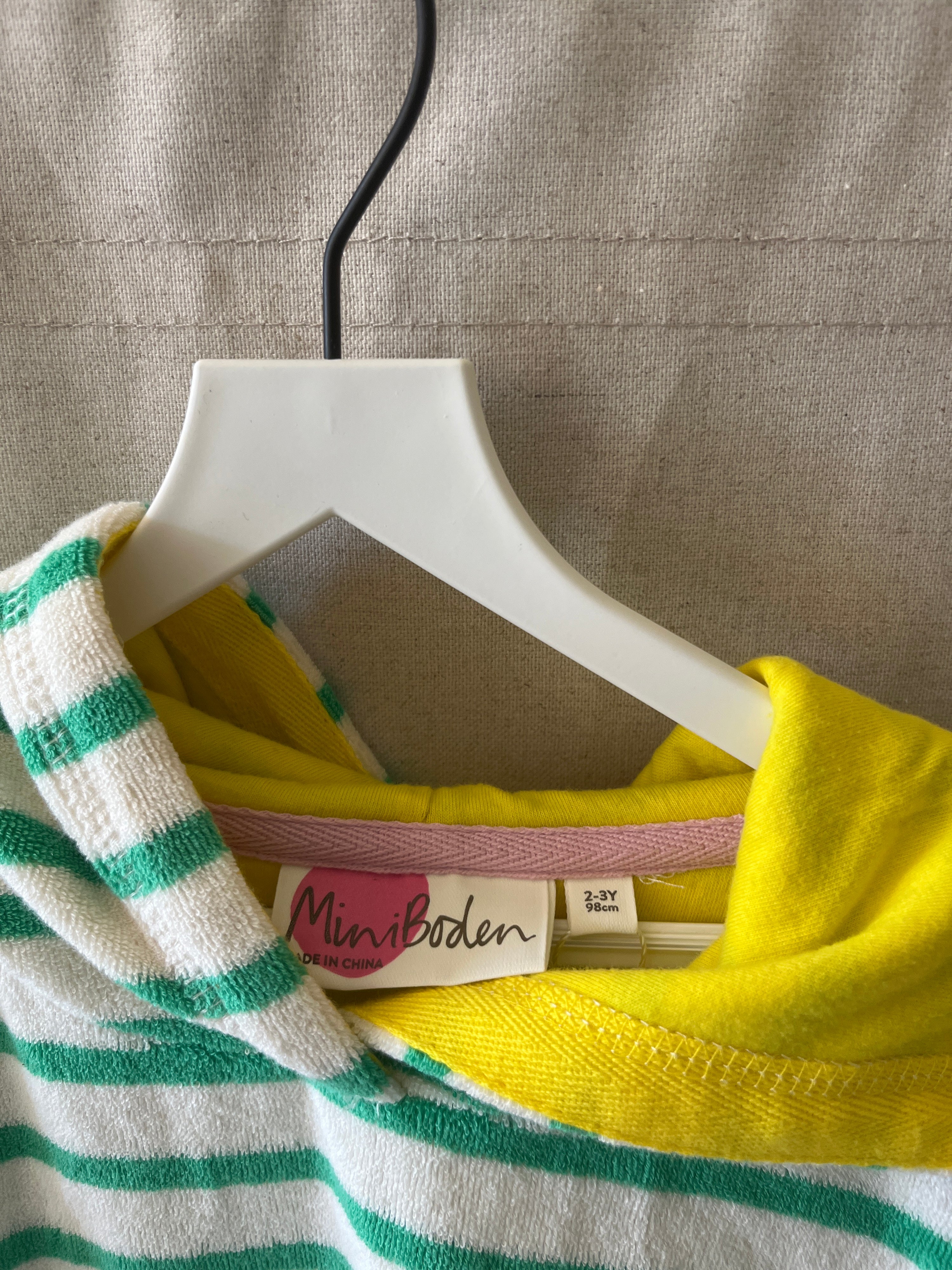 mini boden Neon Green Yellow Hooded Terry / 2-3 Years