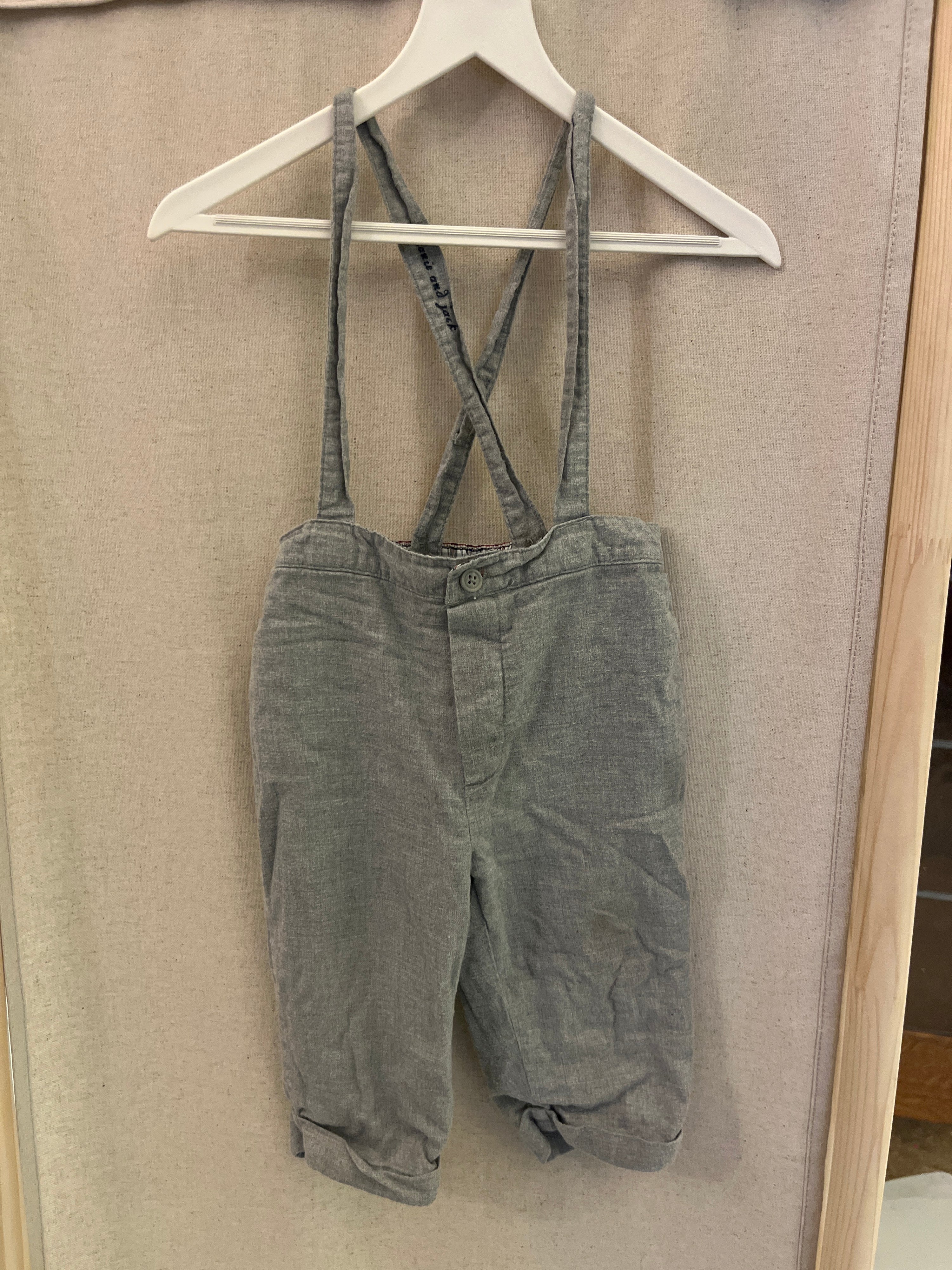 Janie and Jack Gray Jumpsuit / 12-18 months
