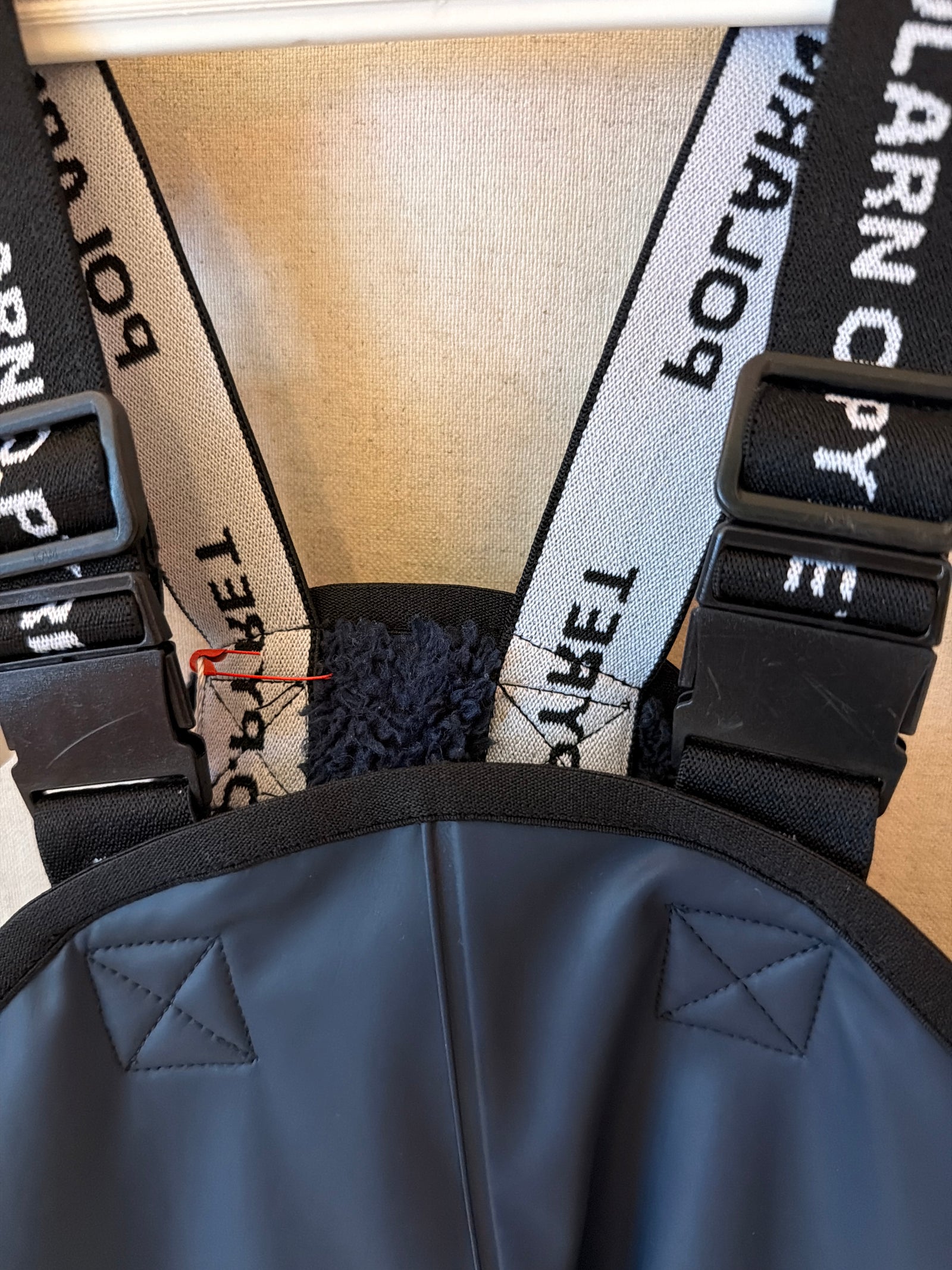Polarn O. Pyret Navy Bib / 2-4 years (play condition)