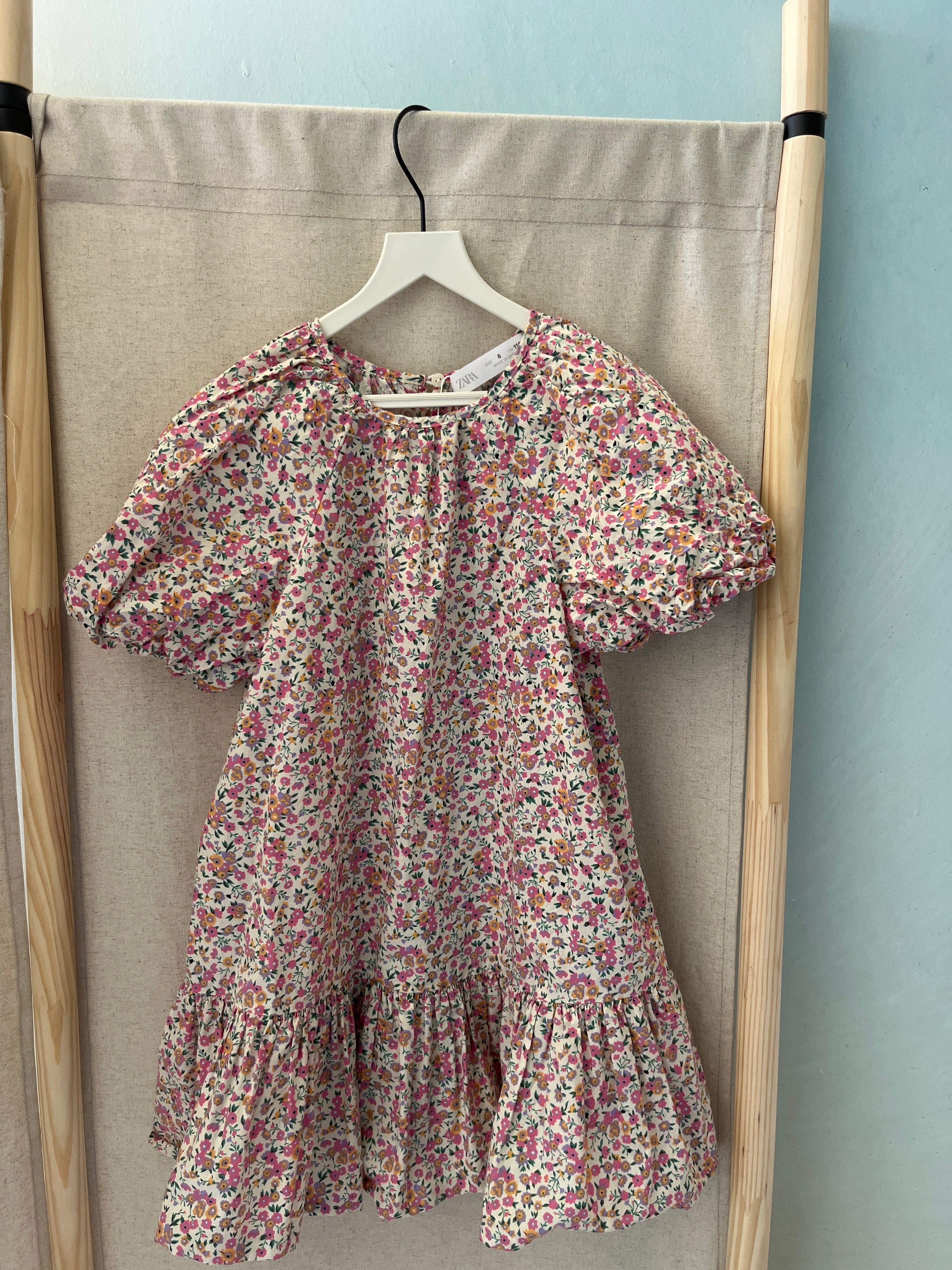 Zara Floral Garden Puff Dress / 6