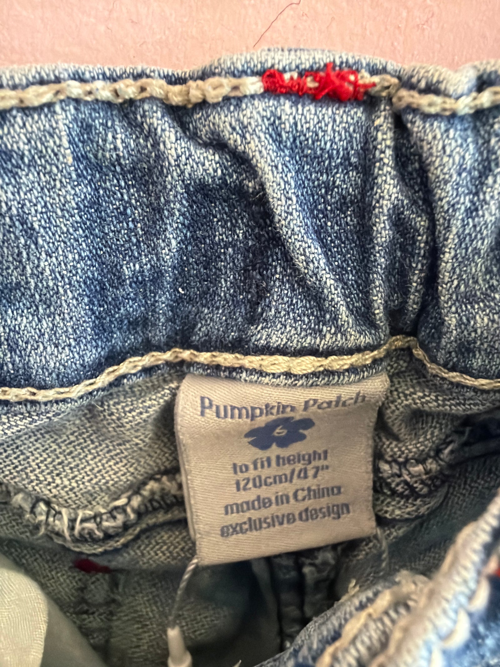 Pumpkin Patch THRASHED Jeans / 6