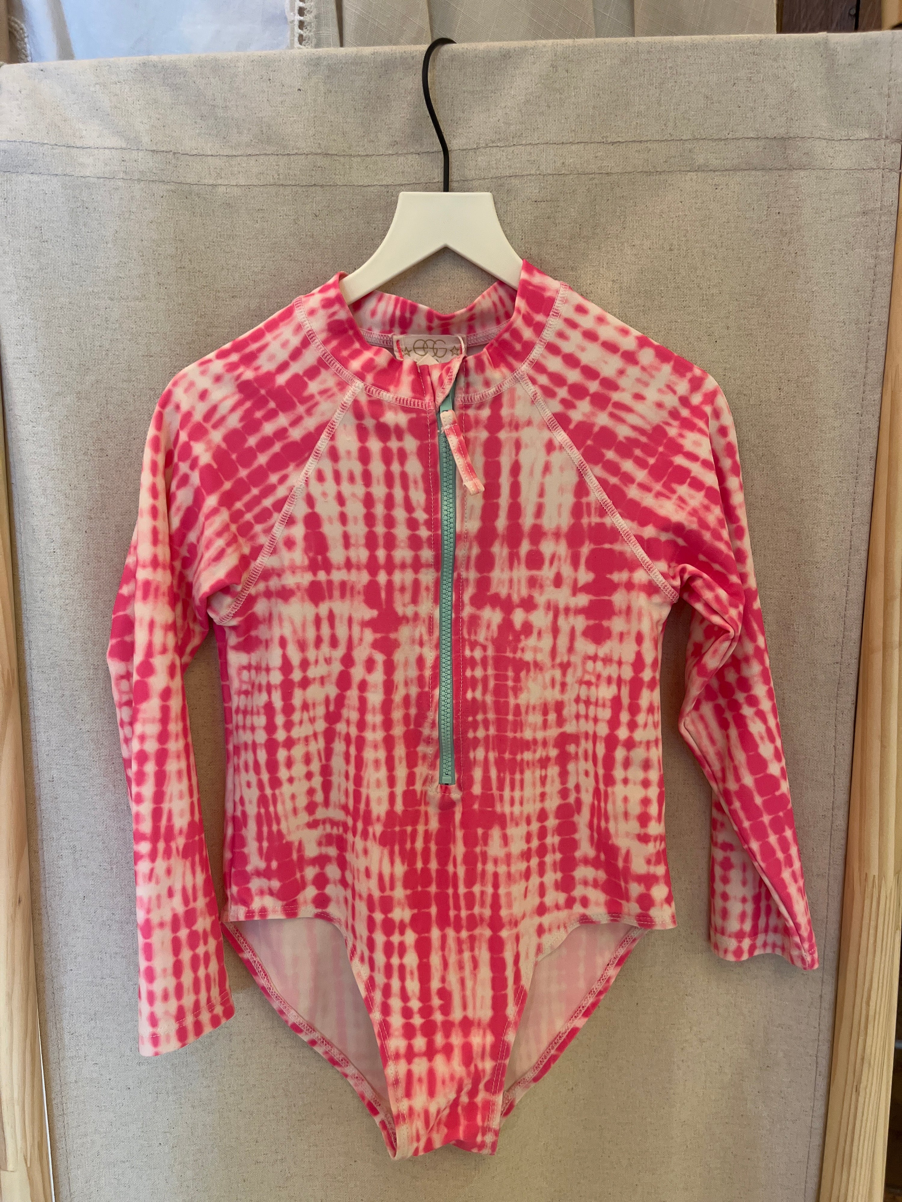 Egg Pink Rash Guard Bathing Suit / 6