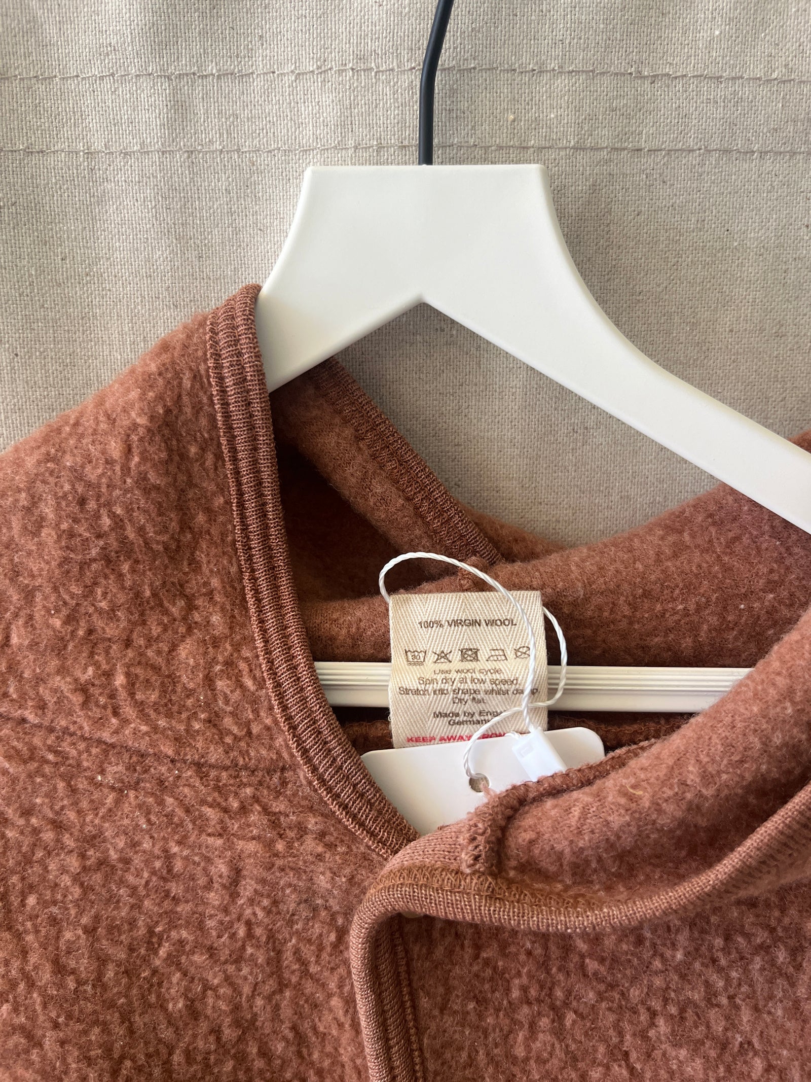 Siskin Hooded Chesnut Cardigan Sweater / 5-6 (THRASHED!)