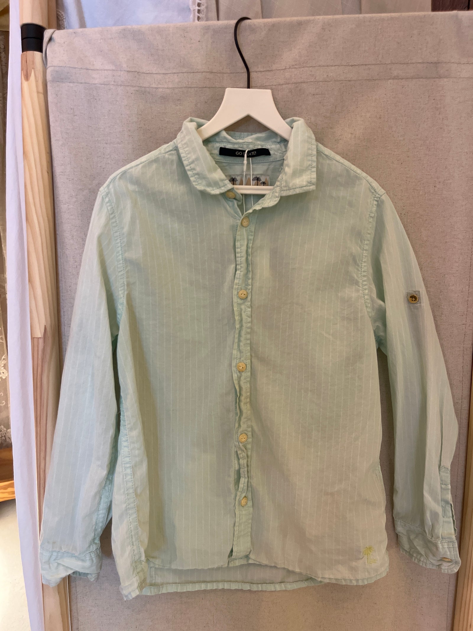 scotch & soda palm tree mint button down / 8