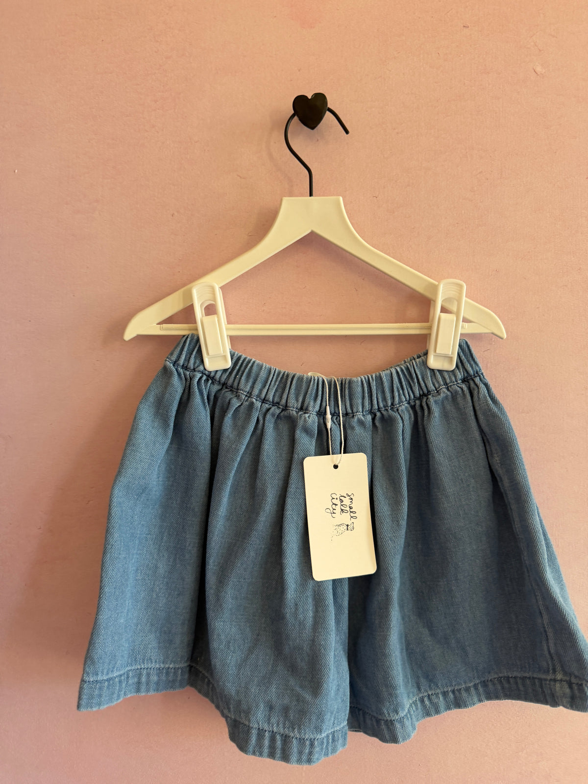 Mini Boden Chambray with Rainbow Buttons Skirt / 4-5