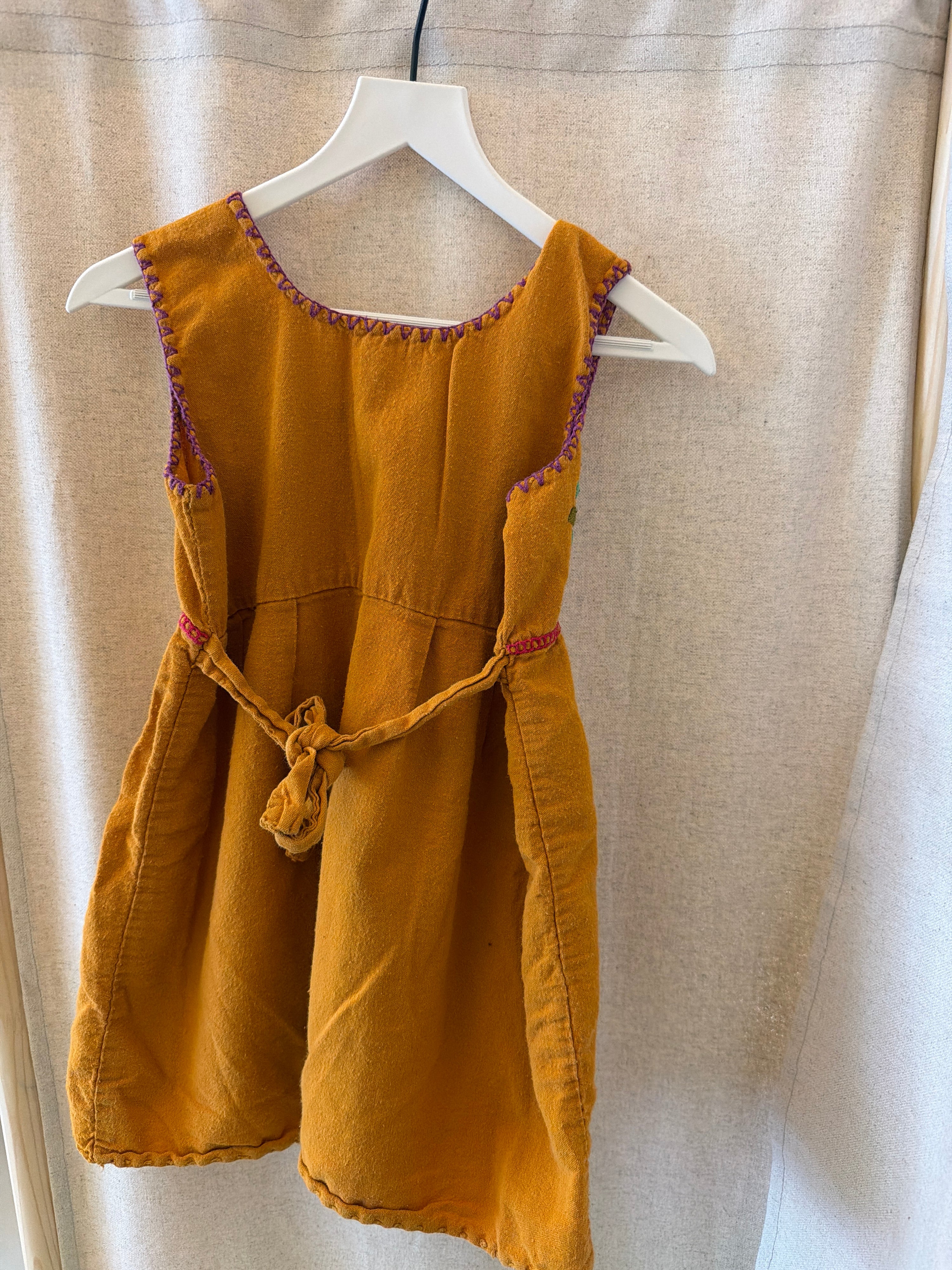 vintage Amber Embroidered Flowers Dress / 2-3