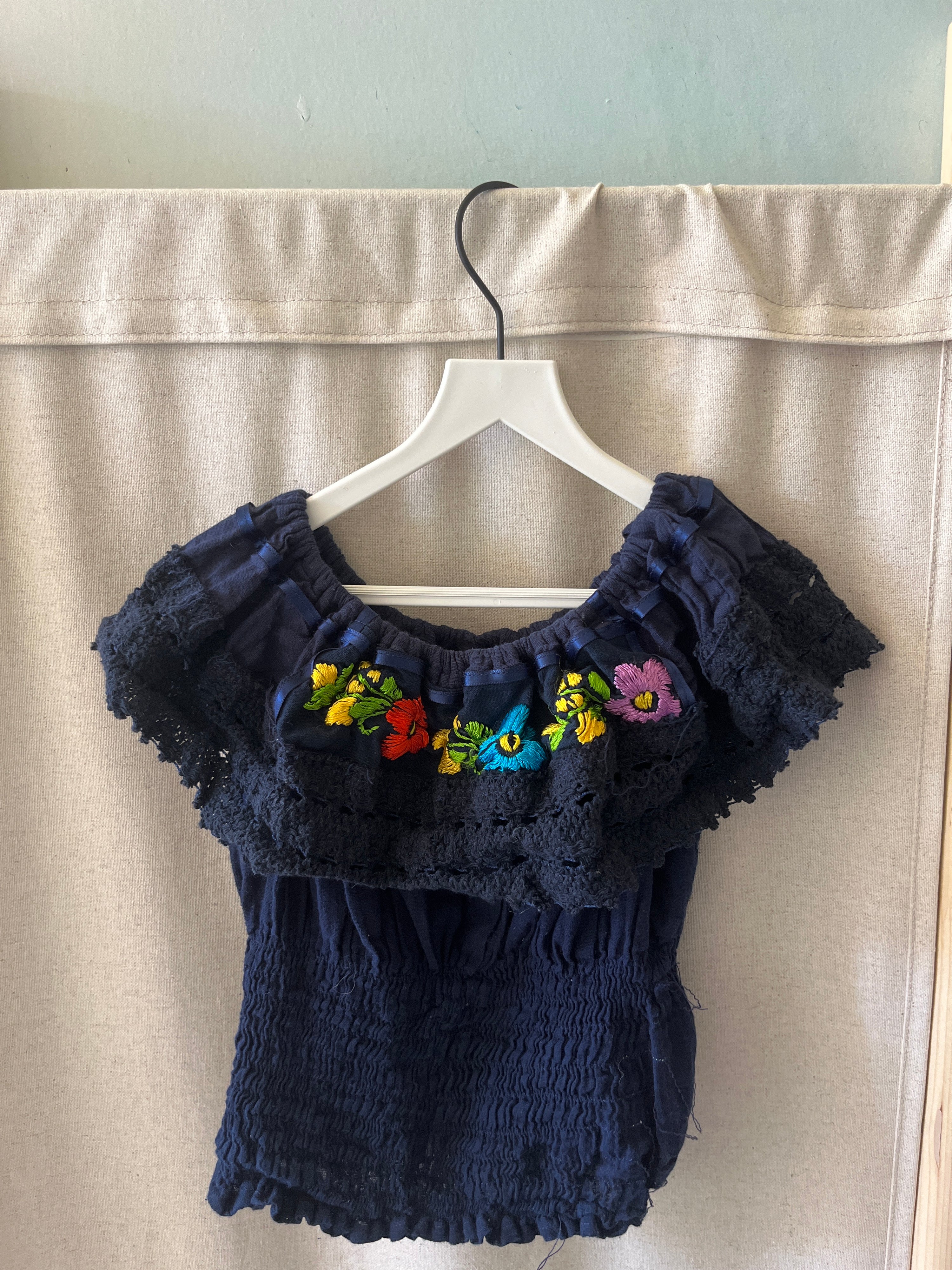 vintage Navy Crochet Embroidered Blouse / 6-8 years