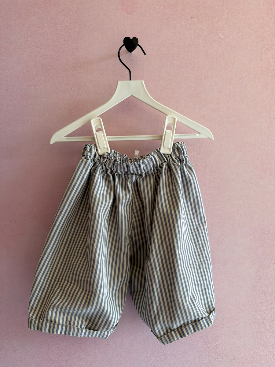vintage Blue Gray Stripe Shorts / 2T