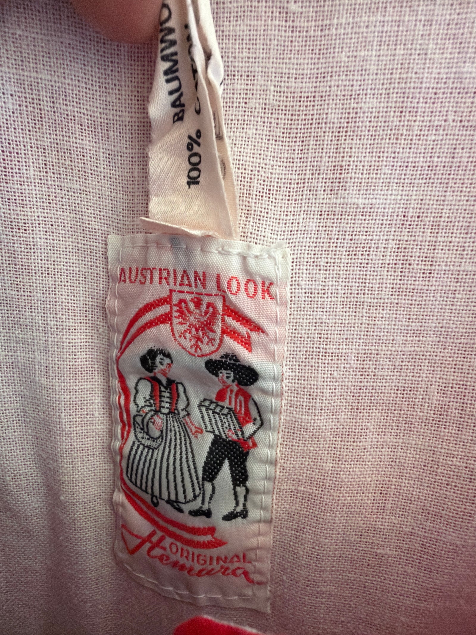 vintage german Pink Rosette Dirndl / 10
