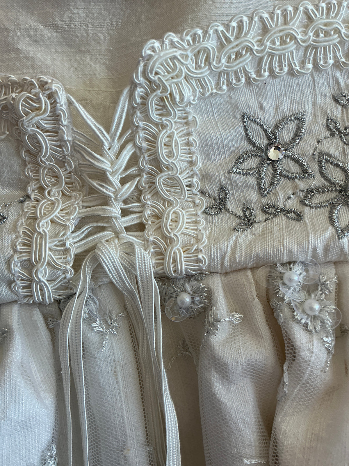 Gabriela's Collections Christening Gown with Bonnet / 
6 months