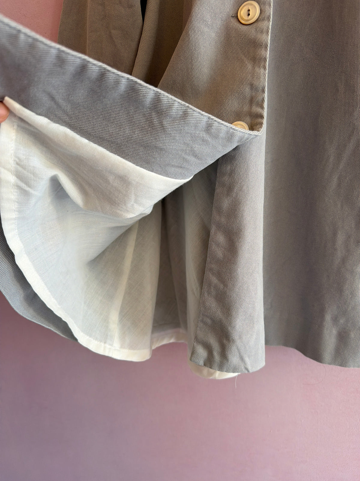 Flora & Henri Smoke Coat / 8 (play condition)