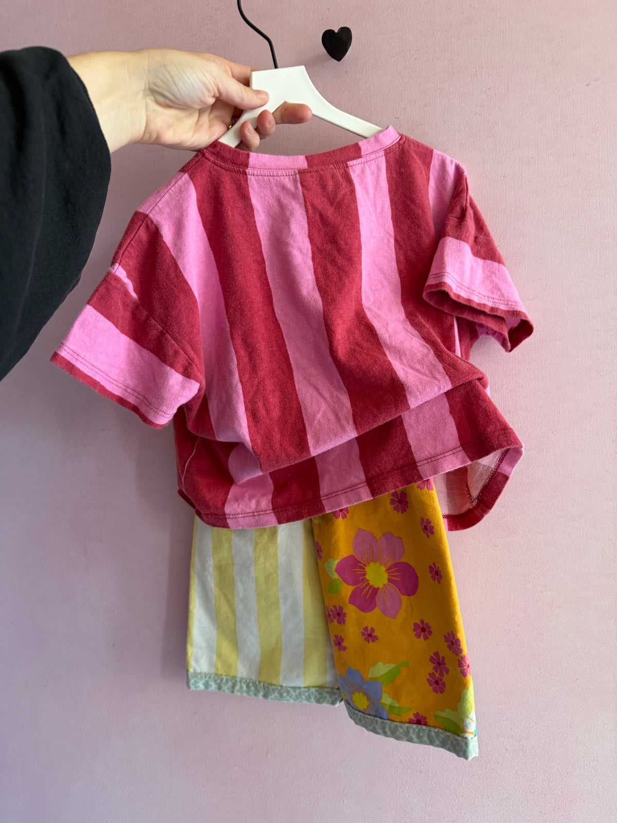 Milk Teeth Hand-Painted Stars OFAK T-Shirt / 1-2
