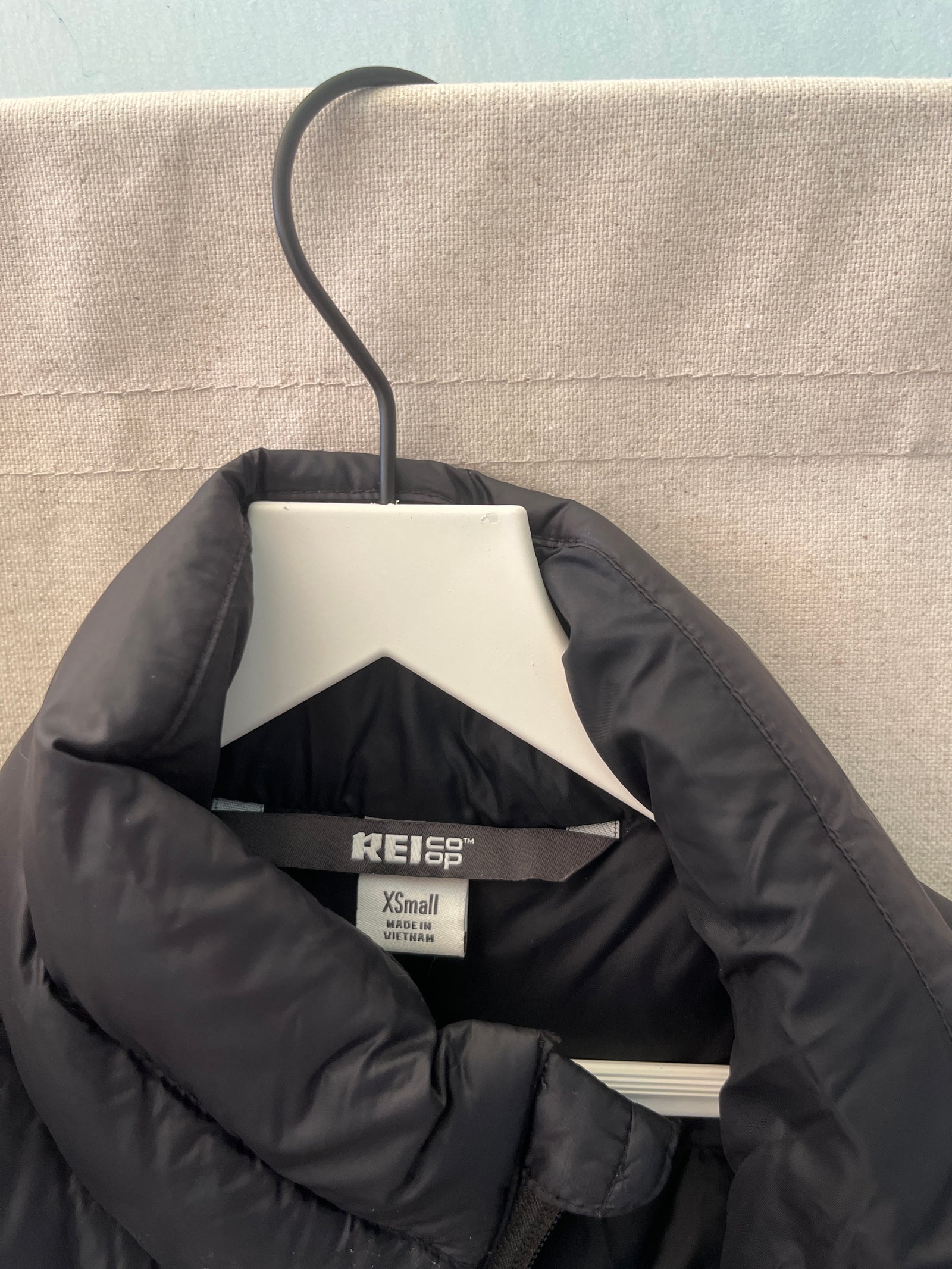 rei Black Puffer Vest / Women's XS