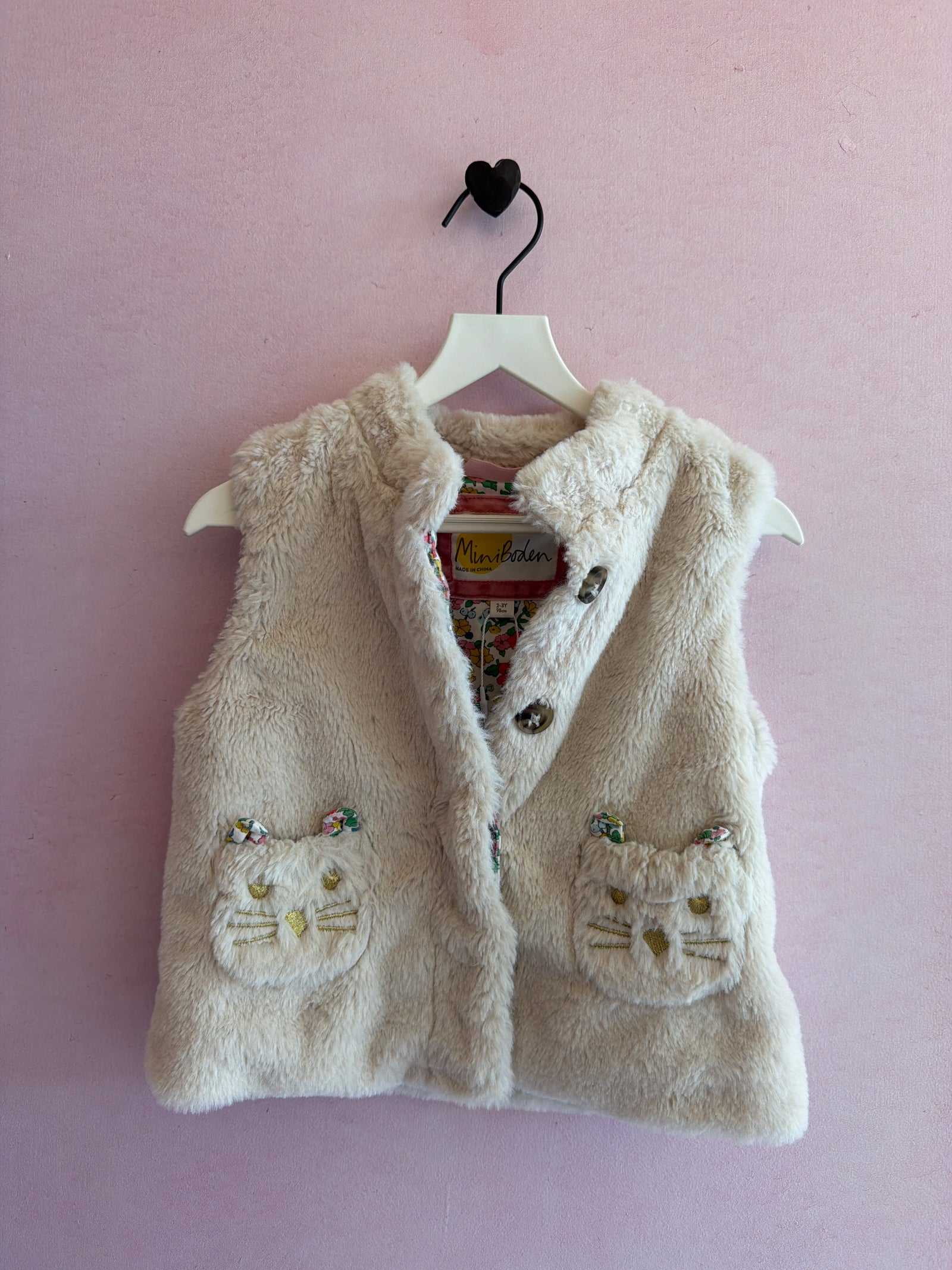 Mini Boden Cream Cat Fluff Vest / 2-3 Years