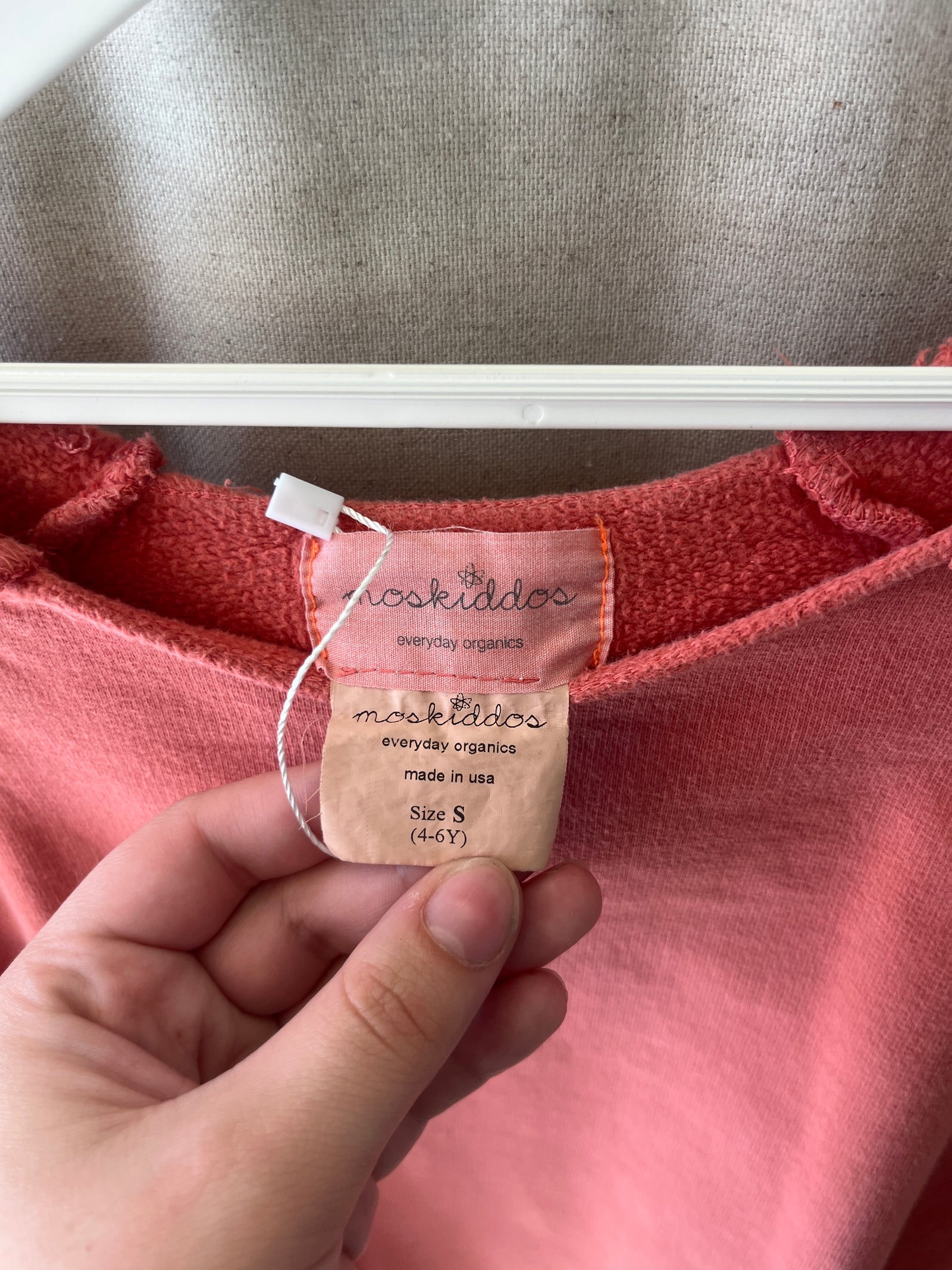 MOS KIDDOS Coral Sweatshirt / 4-6 years