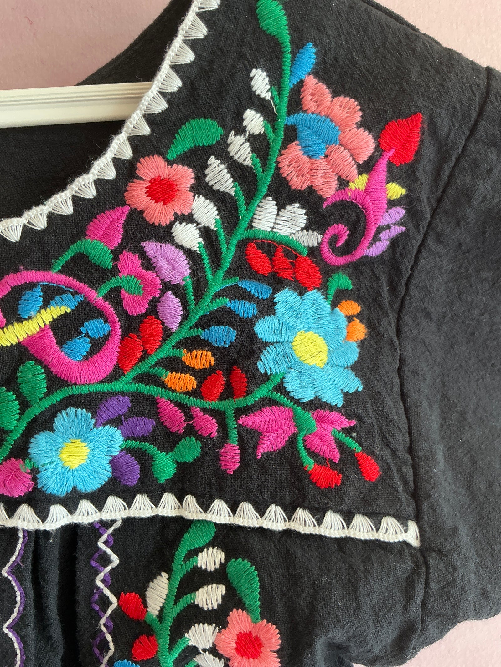 YZXDORWJ Black Bright Floral Embroidery Blouse / 2T