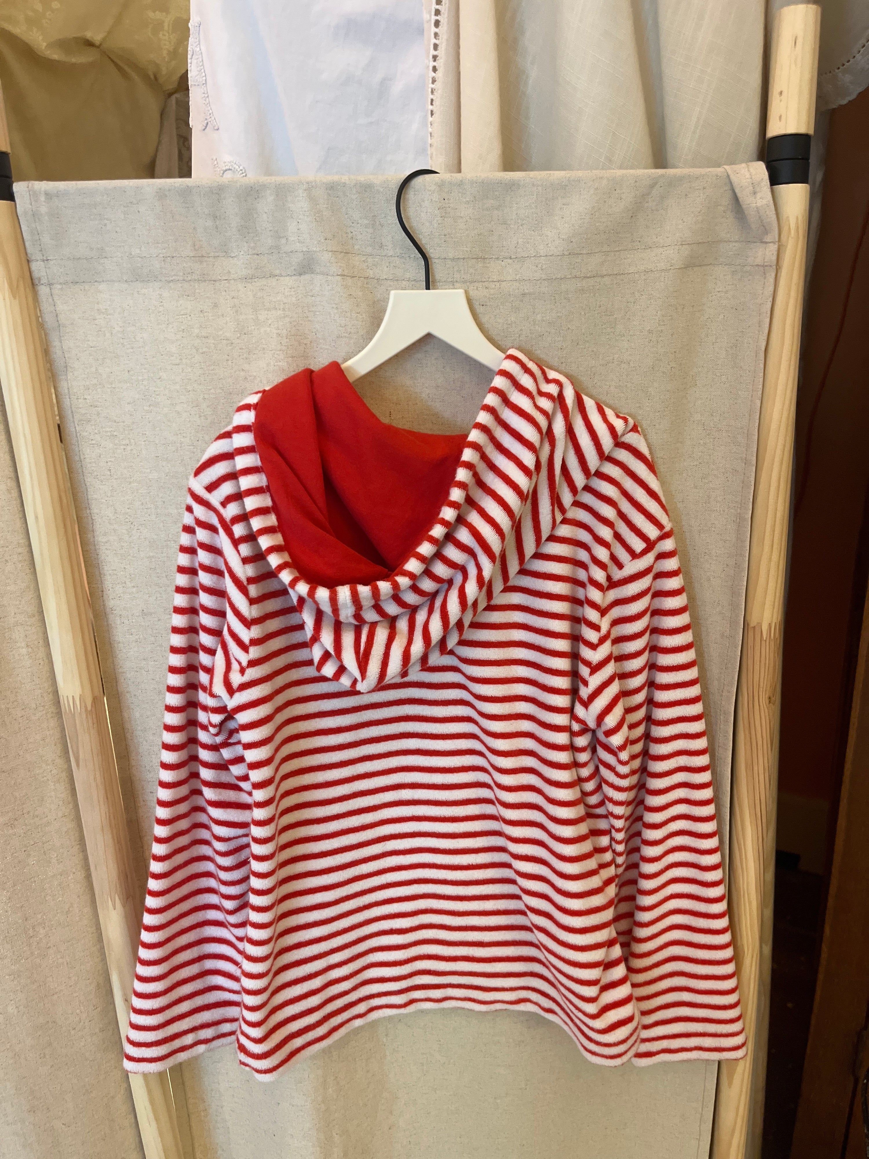 Janie and Jack Red Stripe Terry Sweatshirt / 7